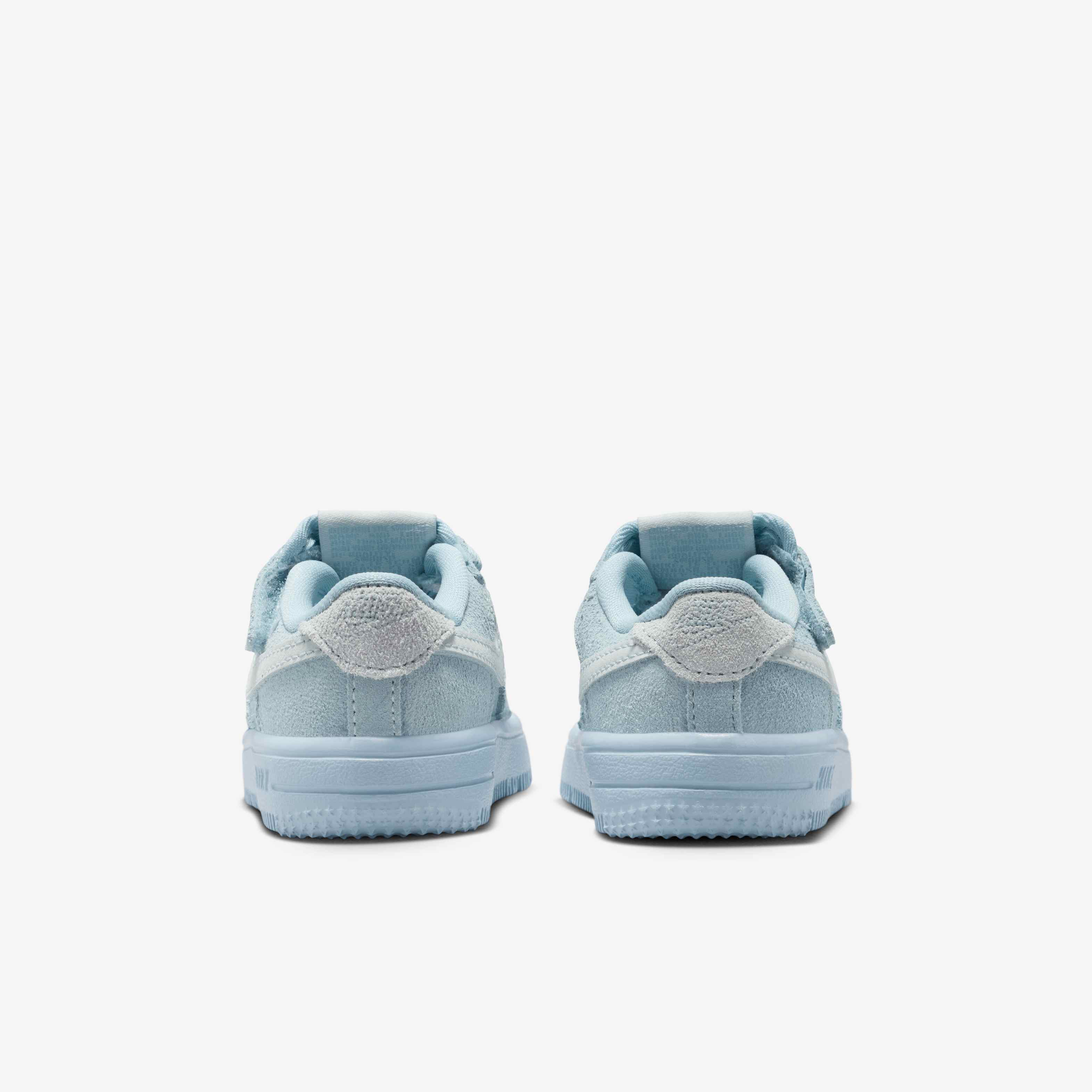 Nike Force 1 Low LV8 EasyOn image number 5
