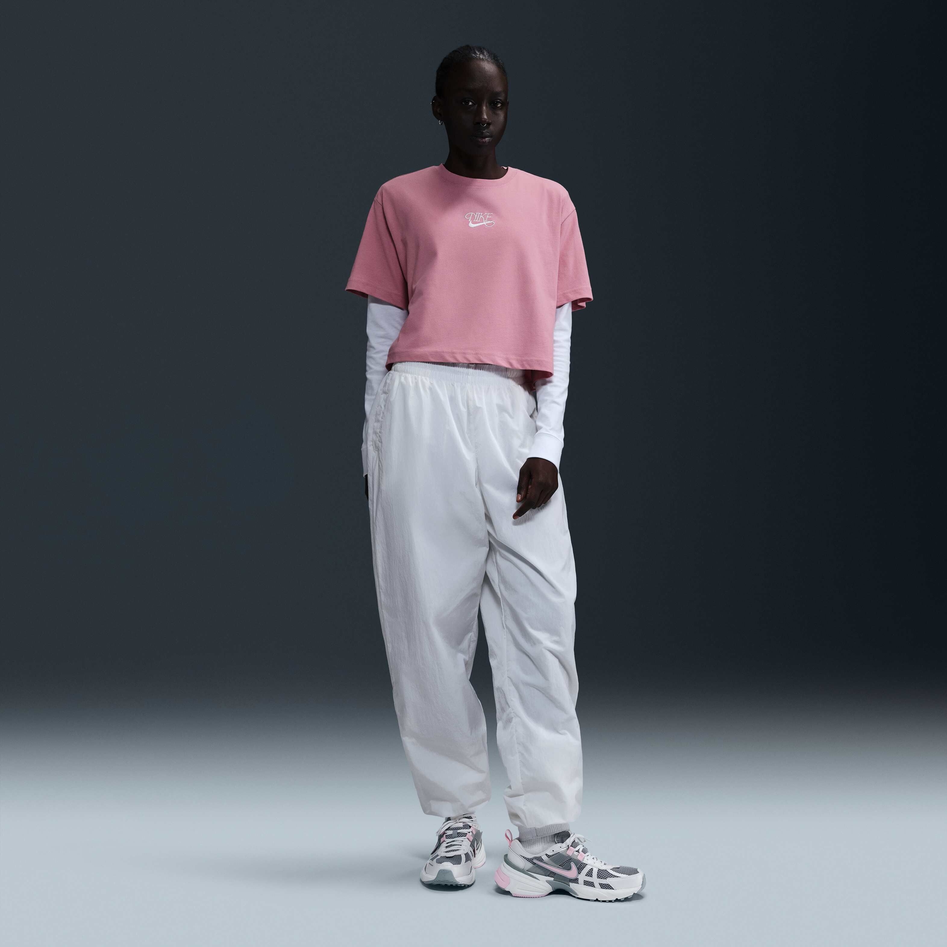 نايكي سبورتسوير image number 3