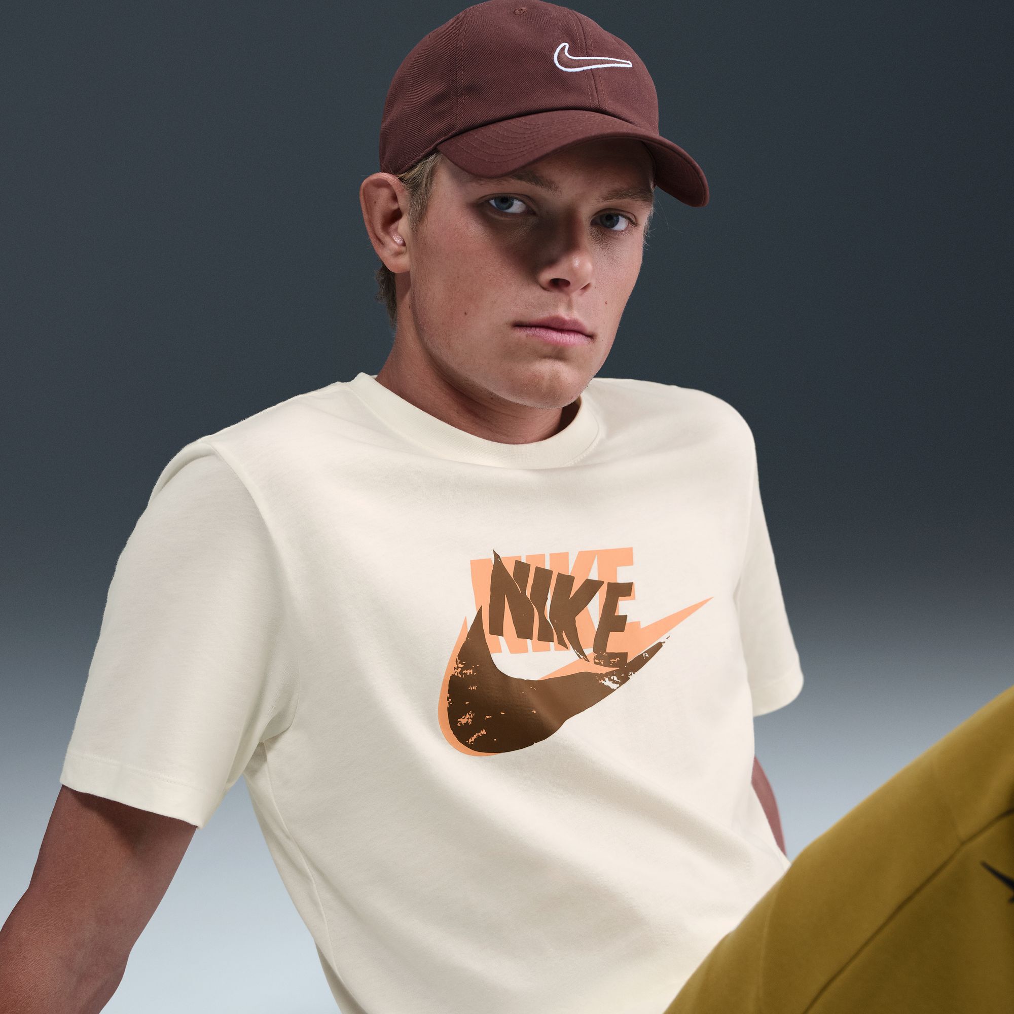 Nike Sportswear image number 3