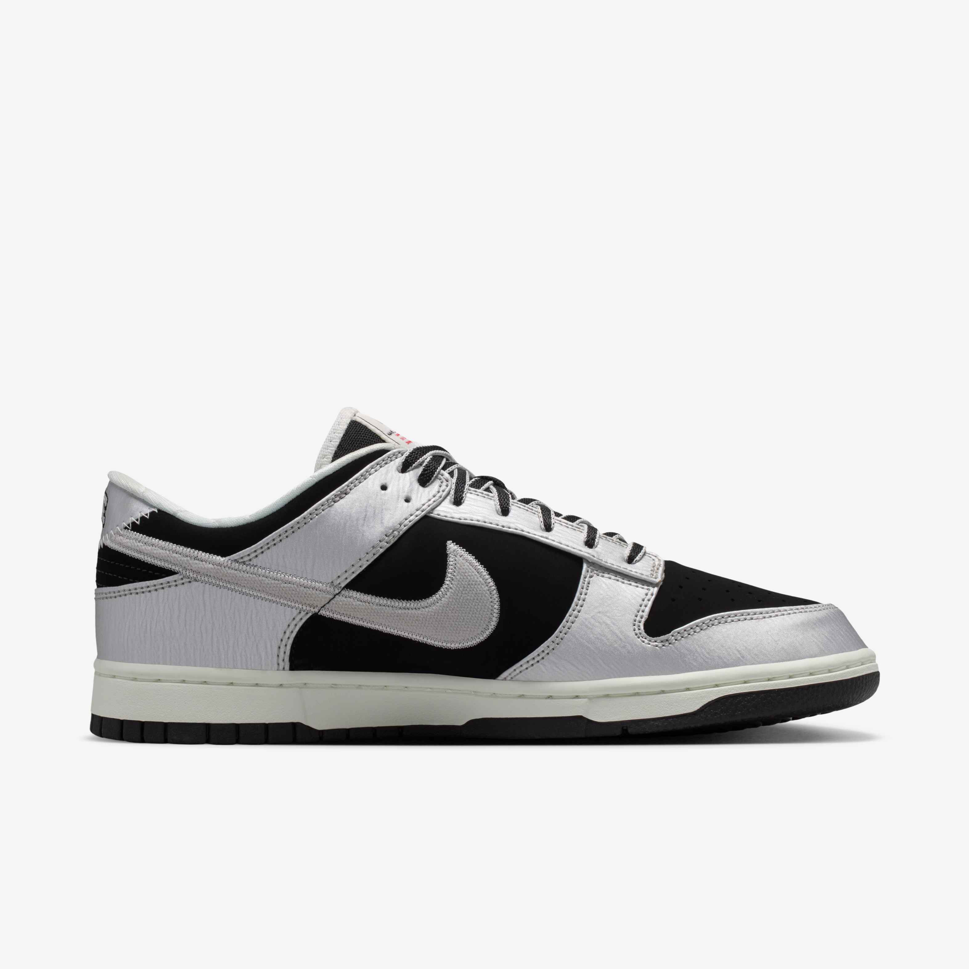 Nike Dunk Low Retro image number 2
