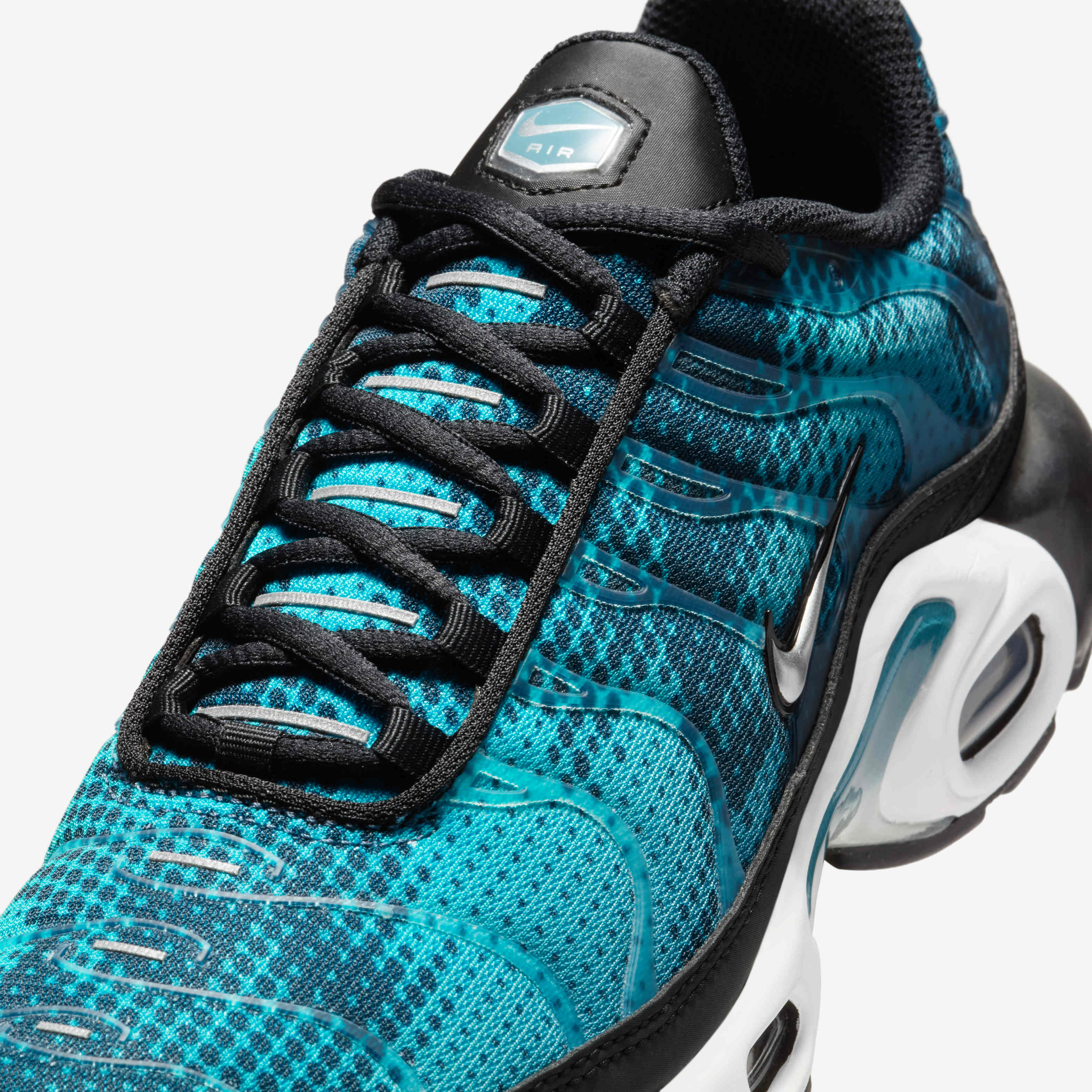 Nike Air Max Plus image number 6