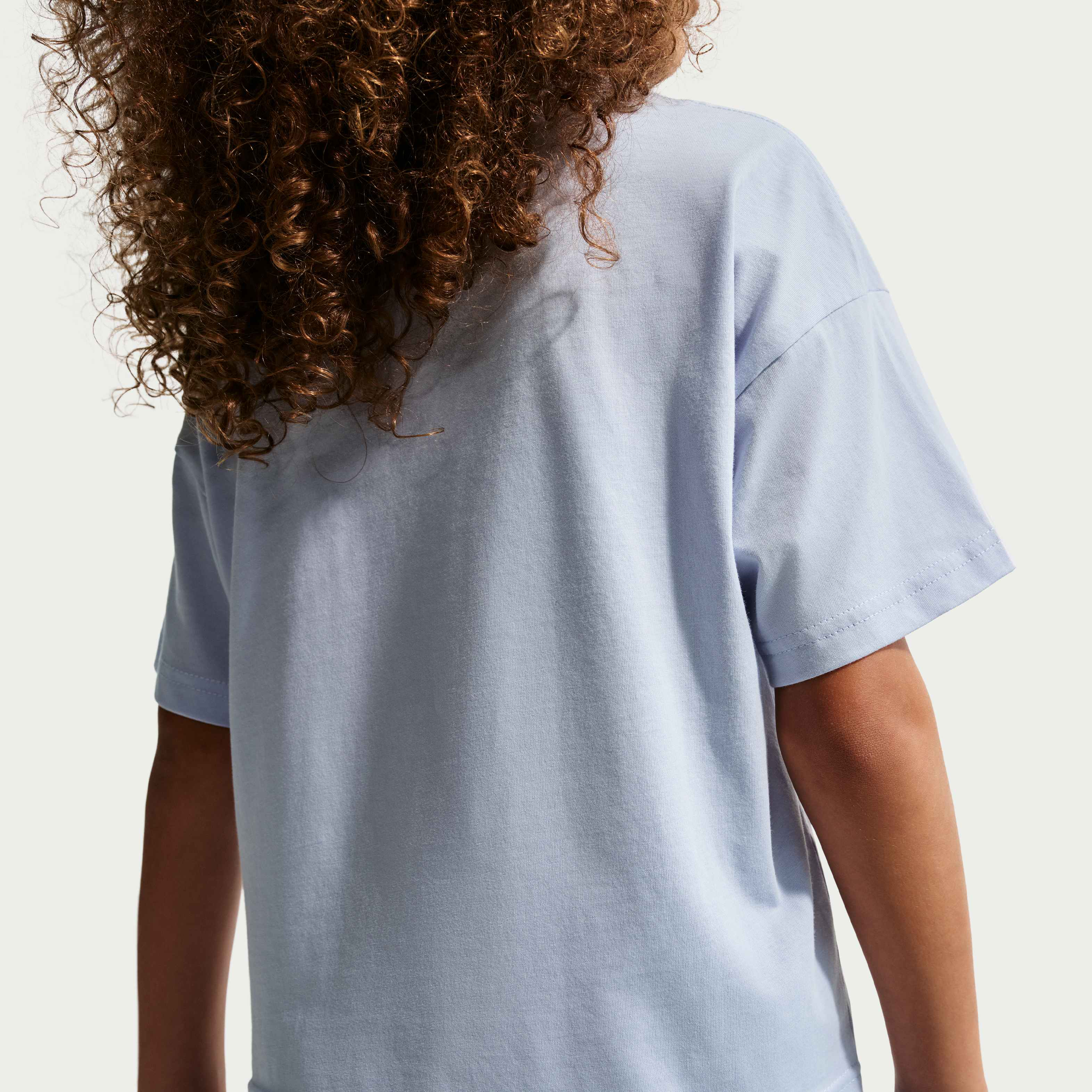 نايكي سبورتسوير ايسنشال image number 1