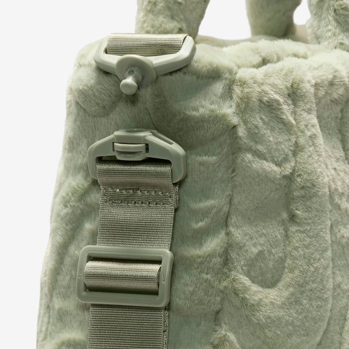 نايكي سبورتسوير image number 7 نايكي سبورتسوير image number 7