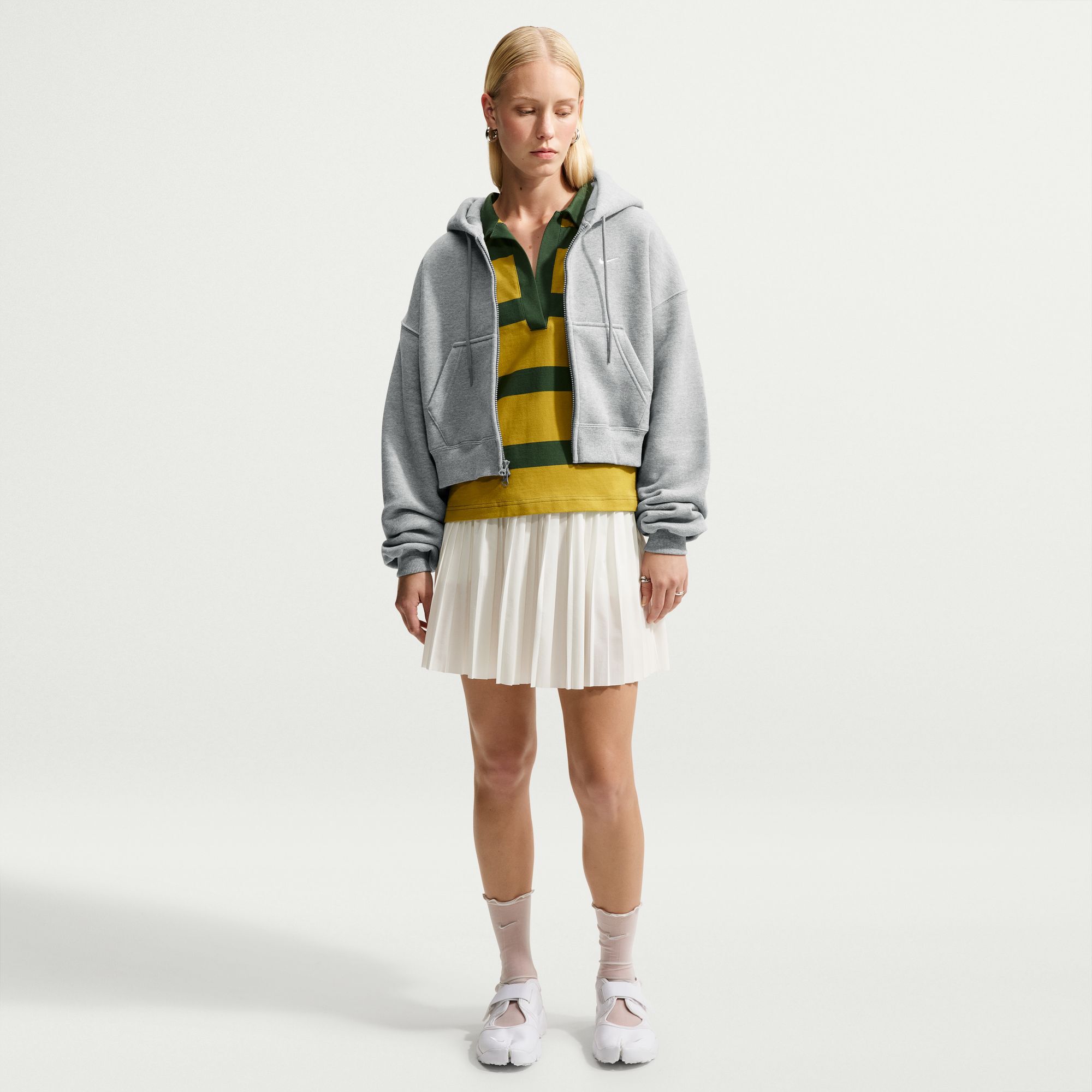 Nike Studio Fleece Medium Weight image number 0