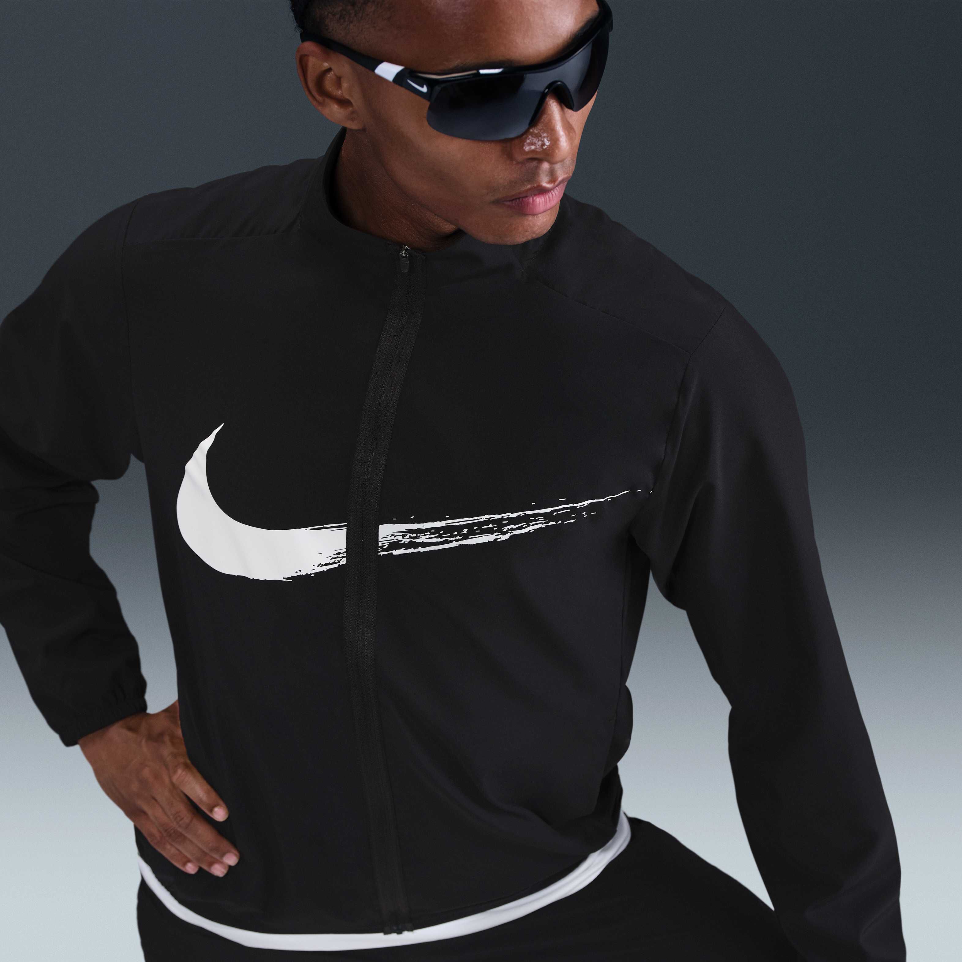 Nike Form image number 2
