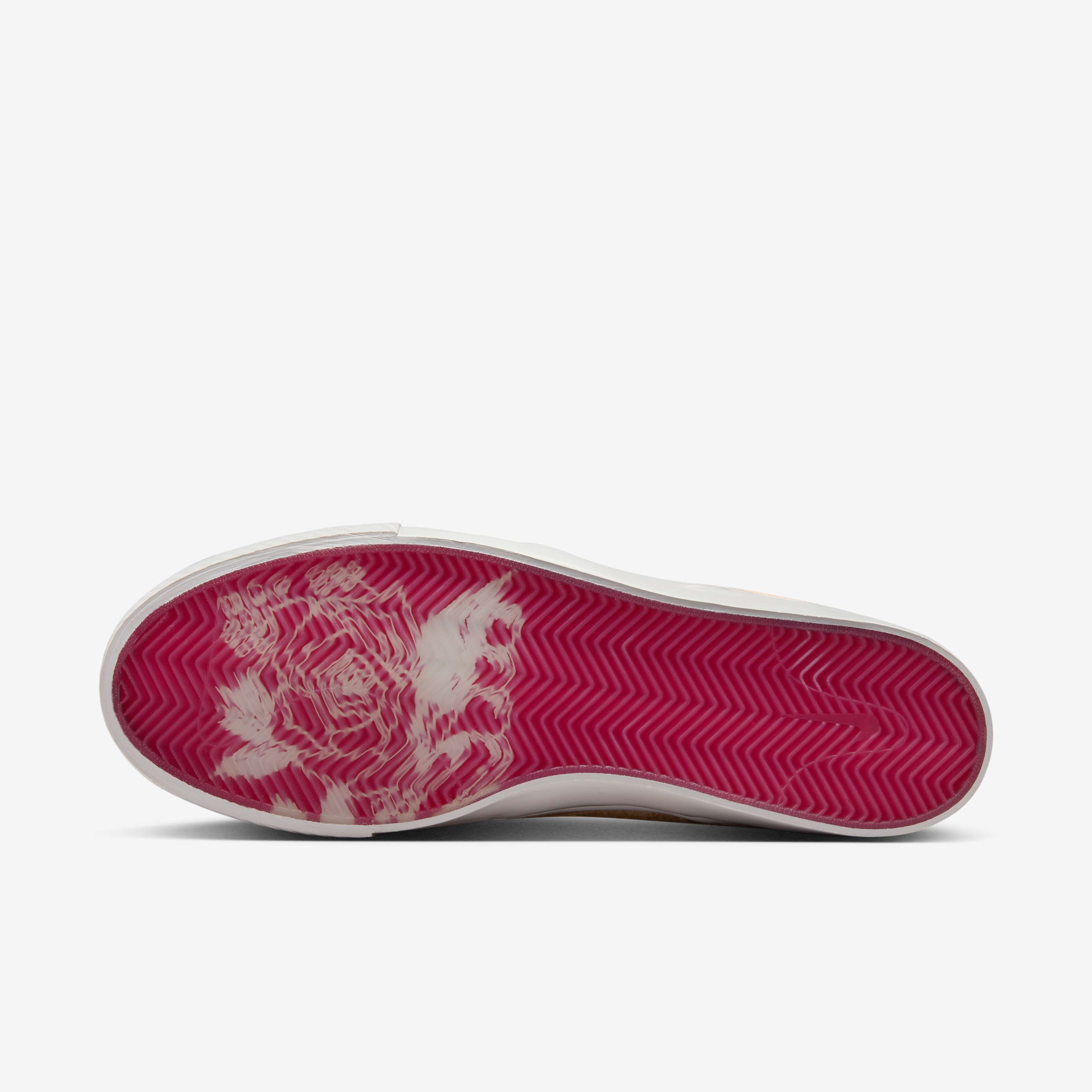 نايكي اس بي زووم جانوسكي او جي بلس اس اي image number 1