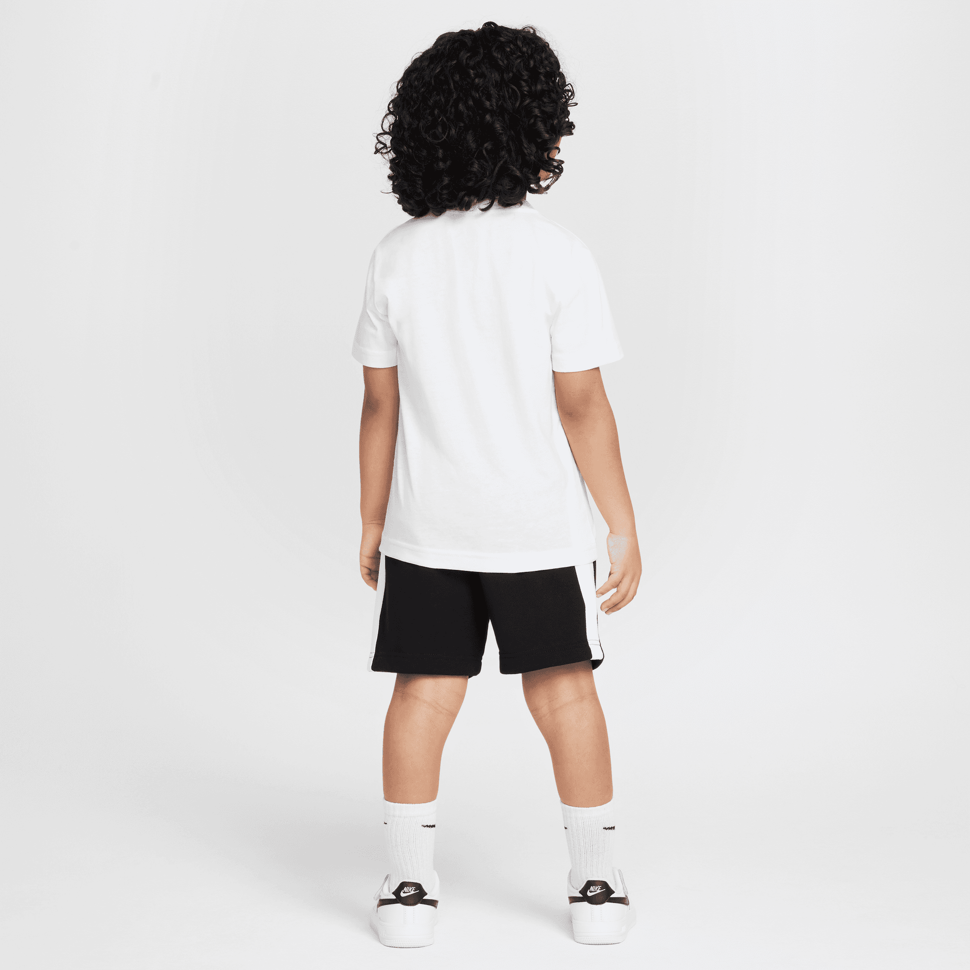 نايكي سبورتسوير image number 6