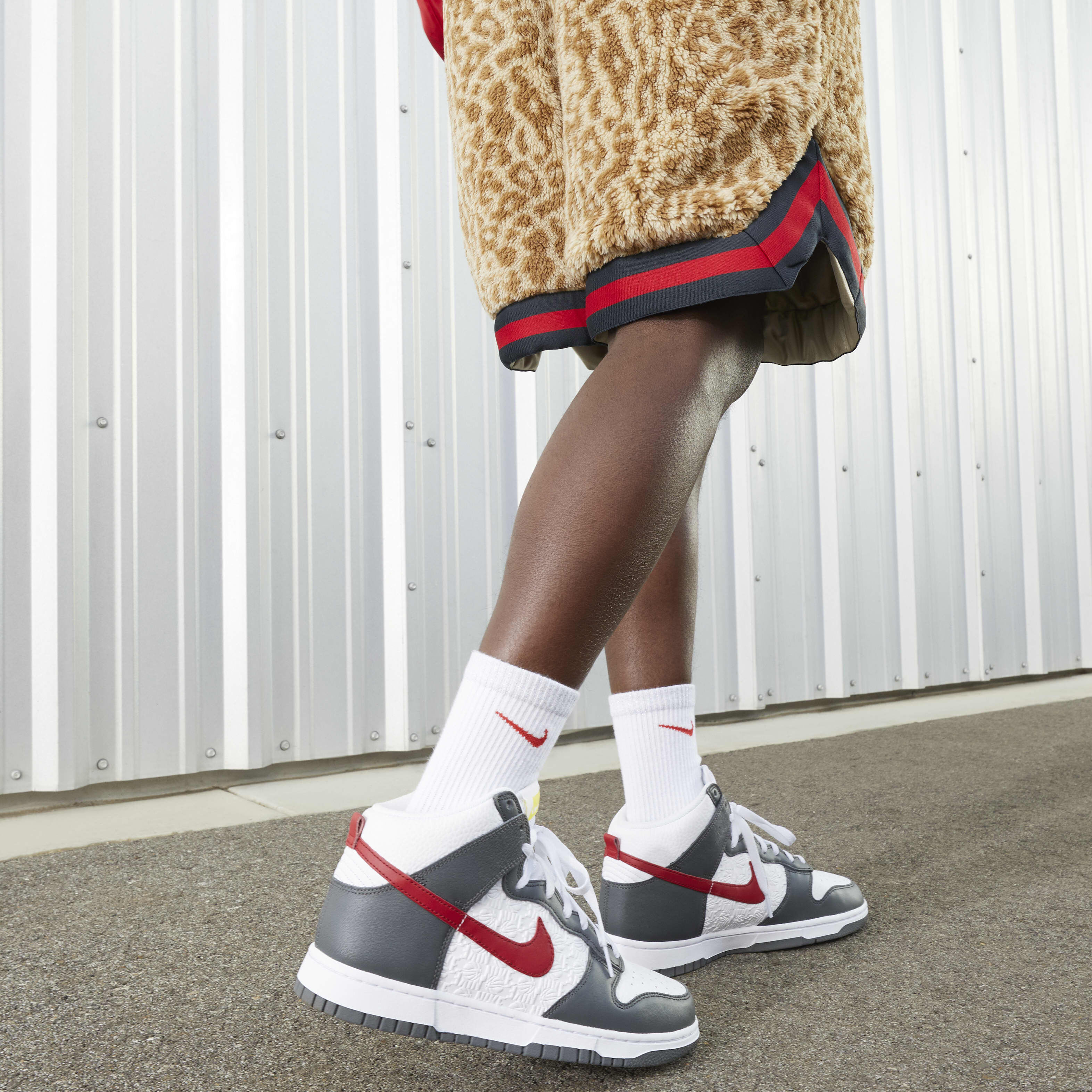 Nike Dunk High Retro image number 9