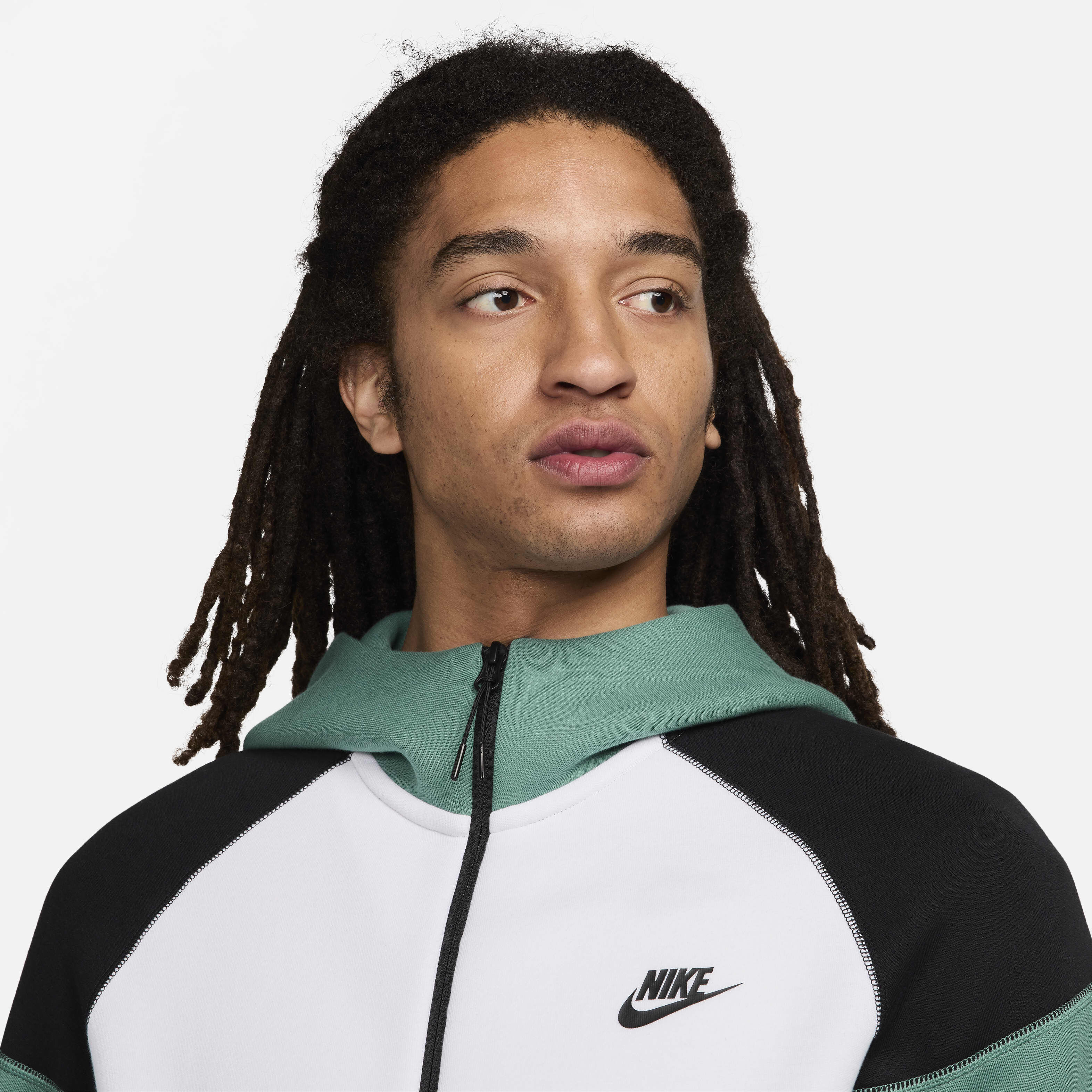 Nike Sportswear Tech Fleece Windrunner image number 2