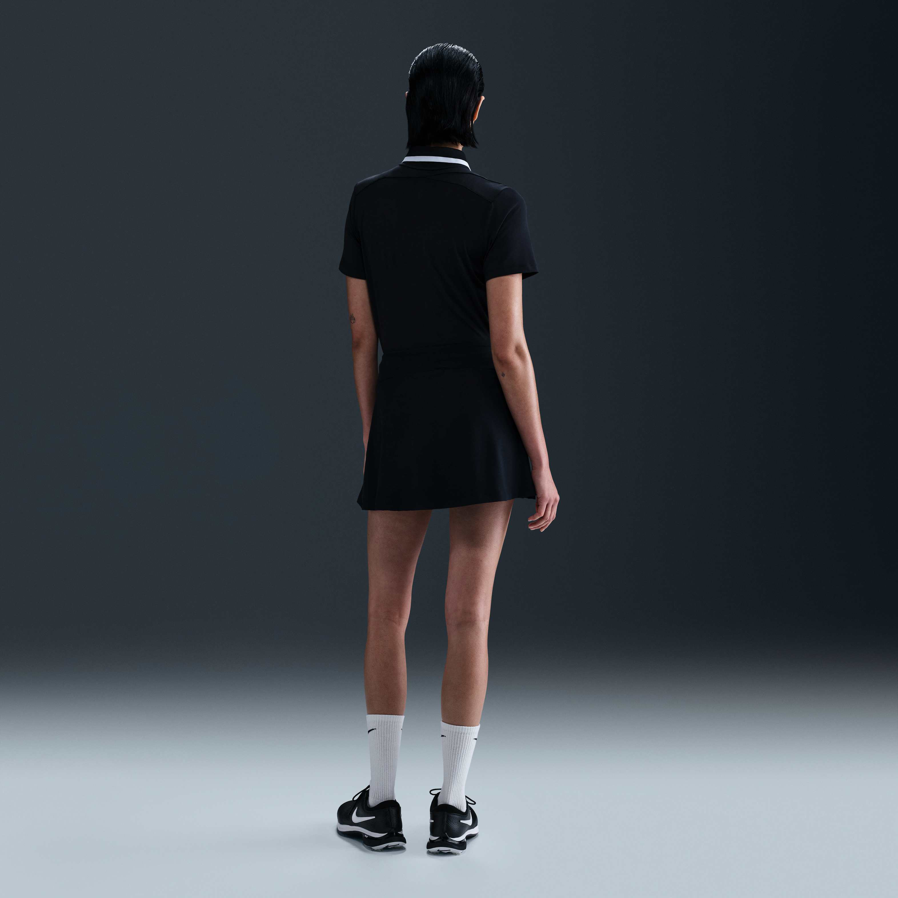 Nike Tour image number 3