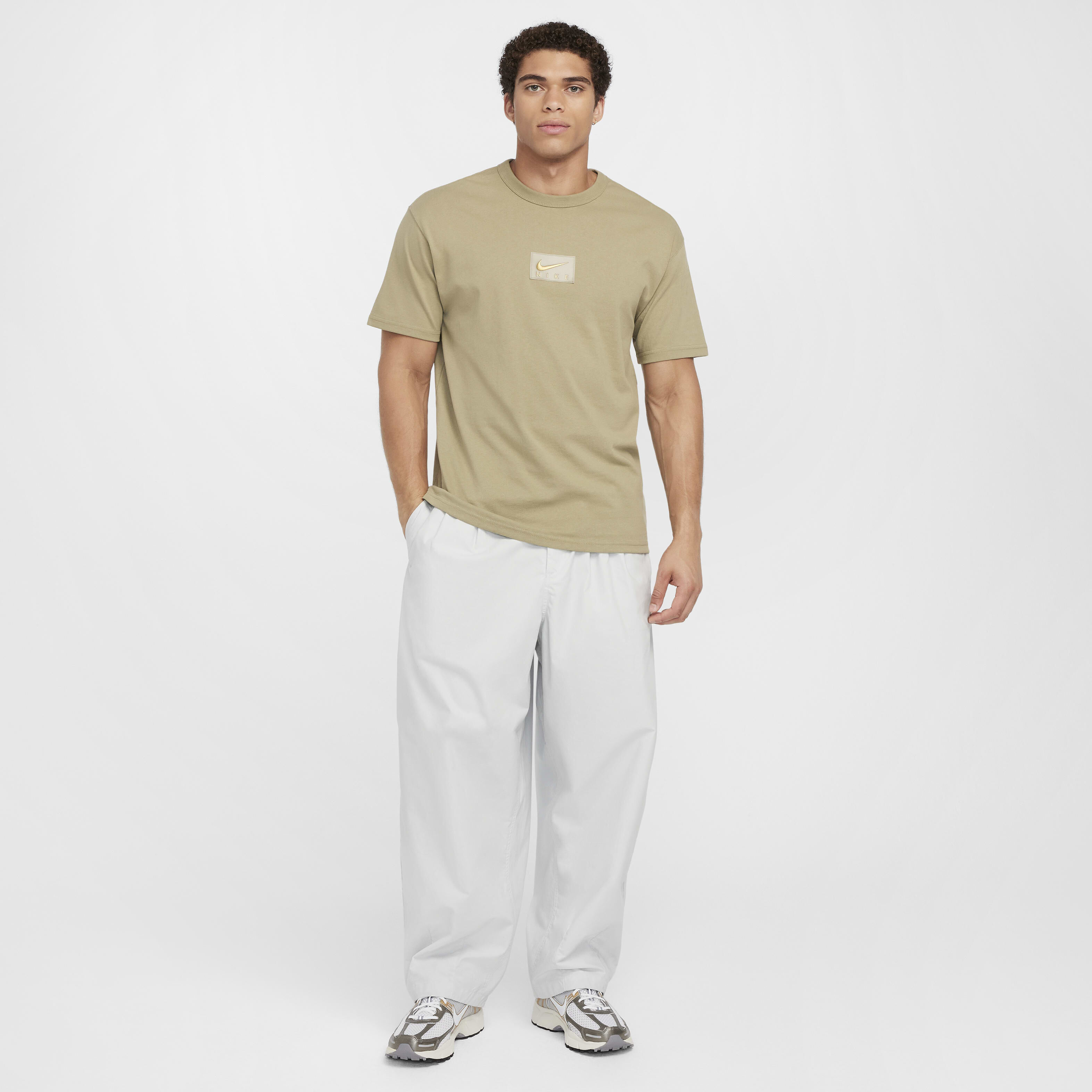 نايكي سبورتسوير image number 4