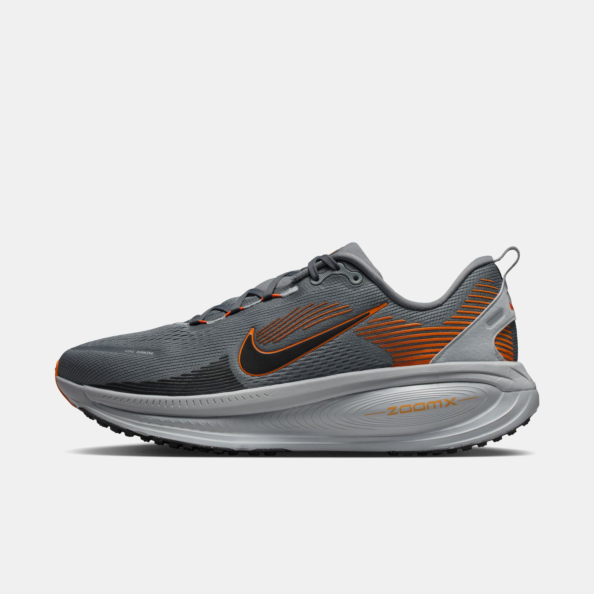 Nike Vomero 18 image number 0