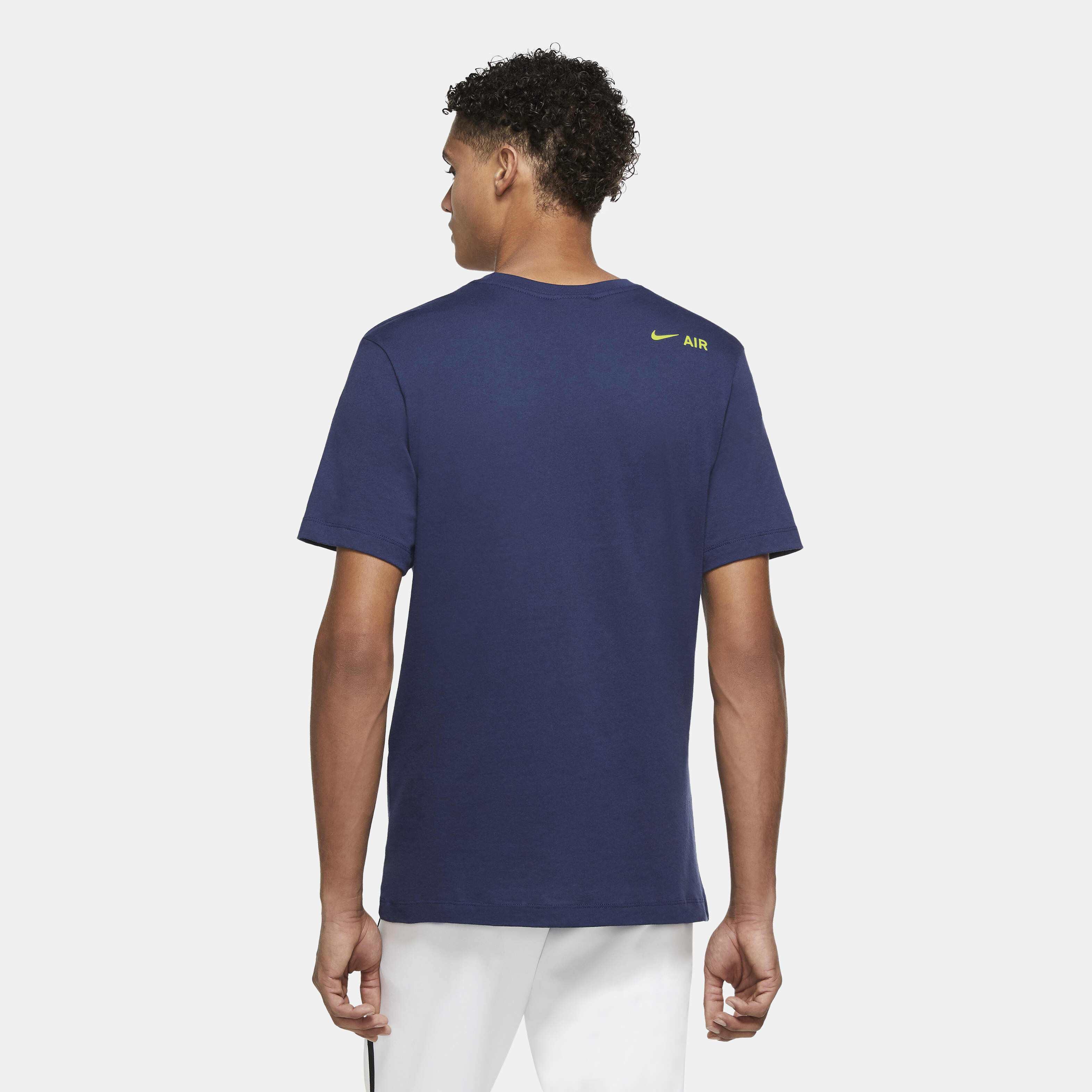 نايكي سبورتسوير image number 1