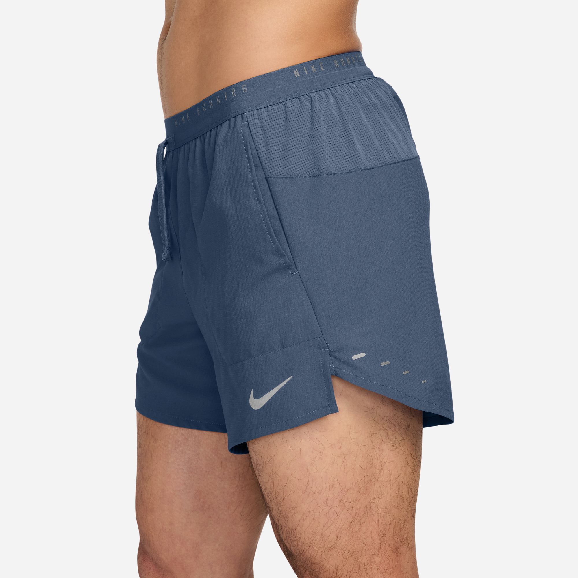Nike Stride image number 2