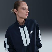 Nike Sportswear Windrunner