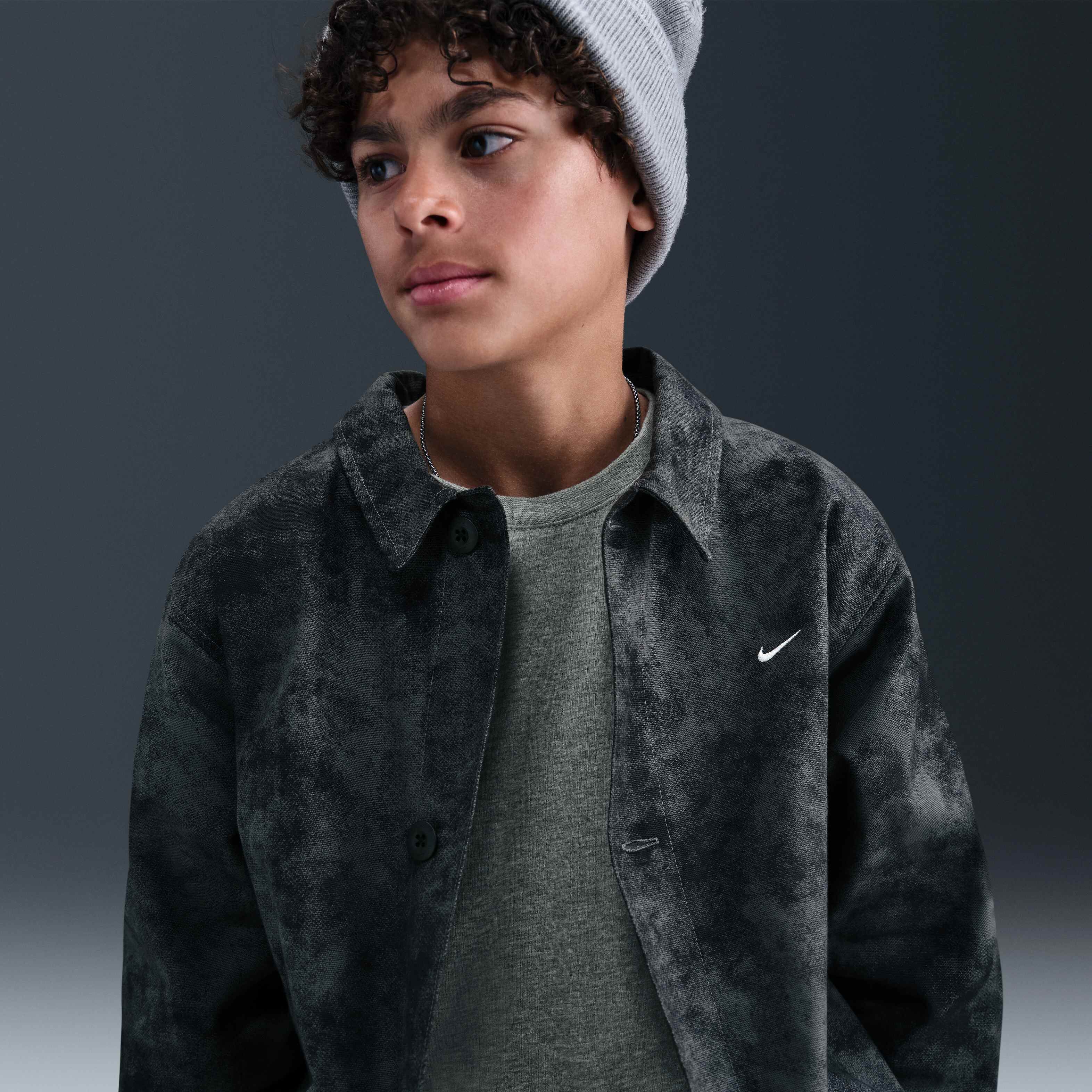 نايكي سبورتسوير ميترو جراوند image number 2