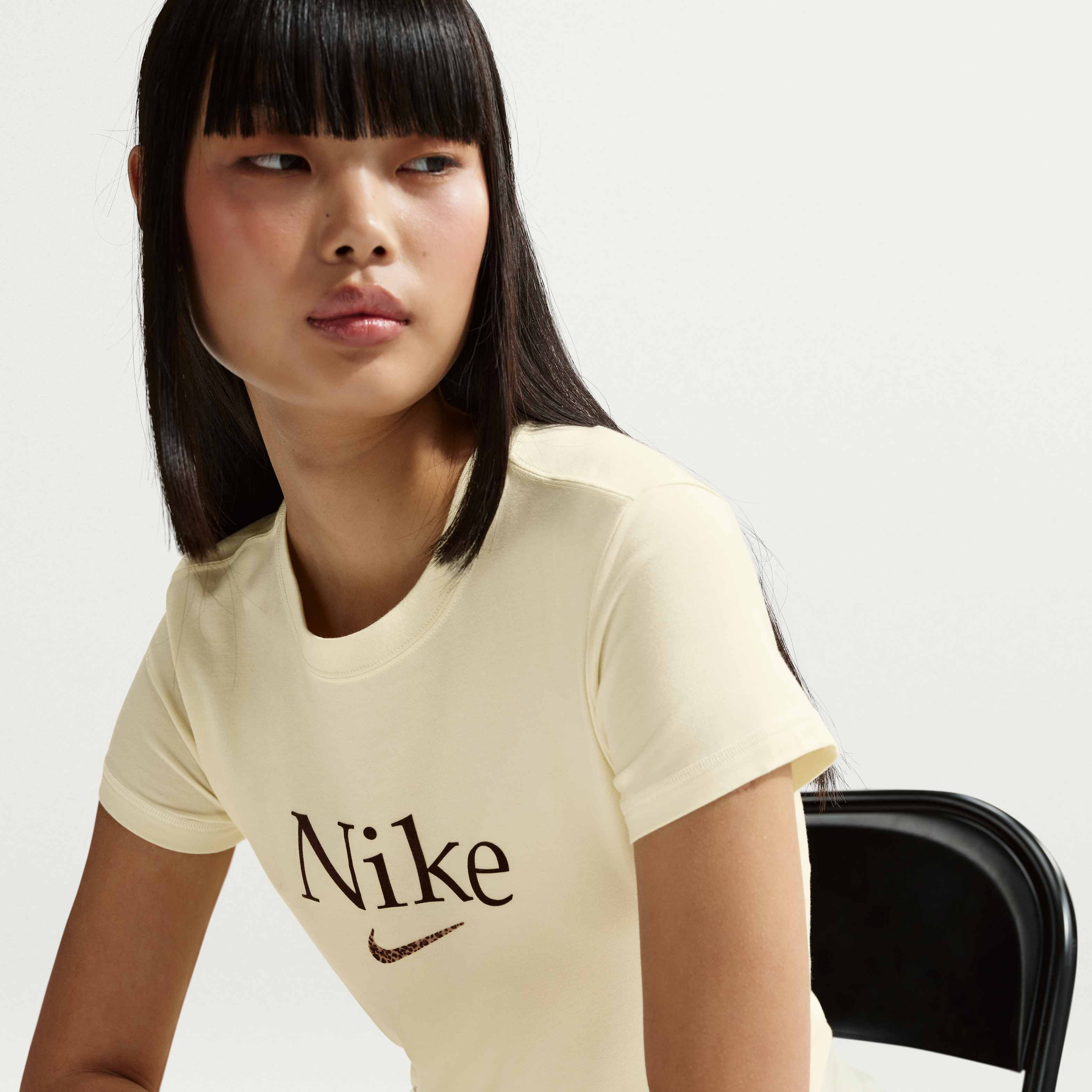 Nike Sportswear image number 2