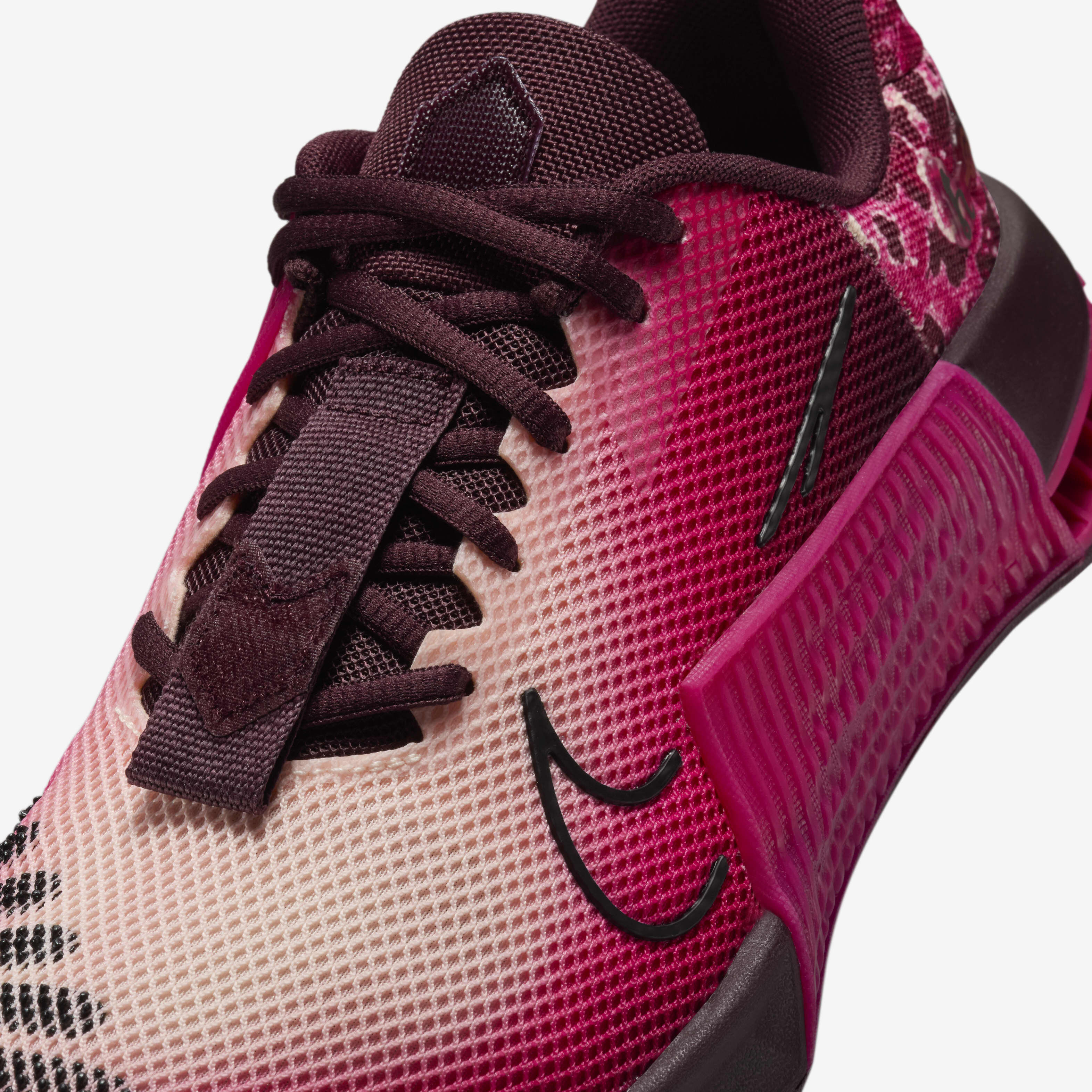 Nike women's metcon 5 amp training shoes top