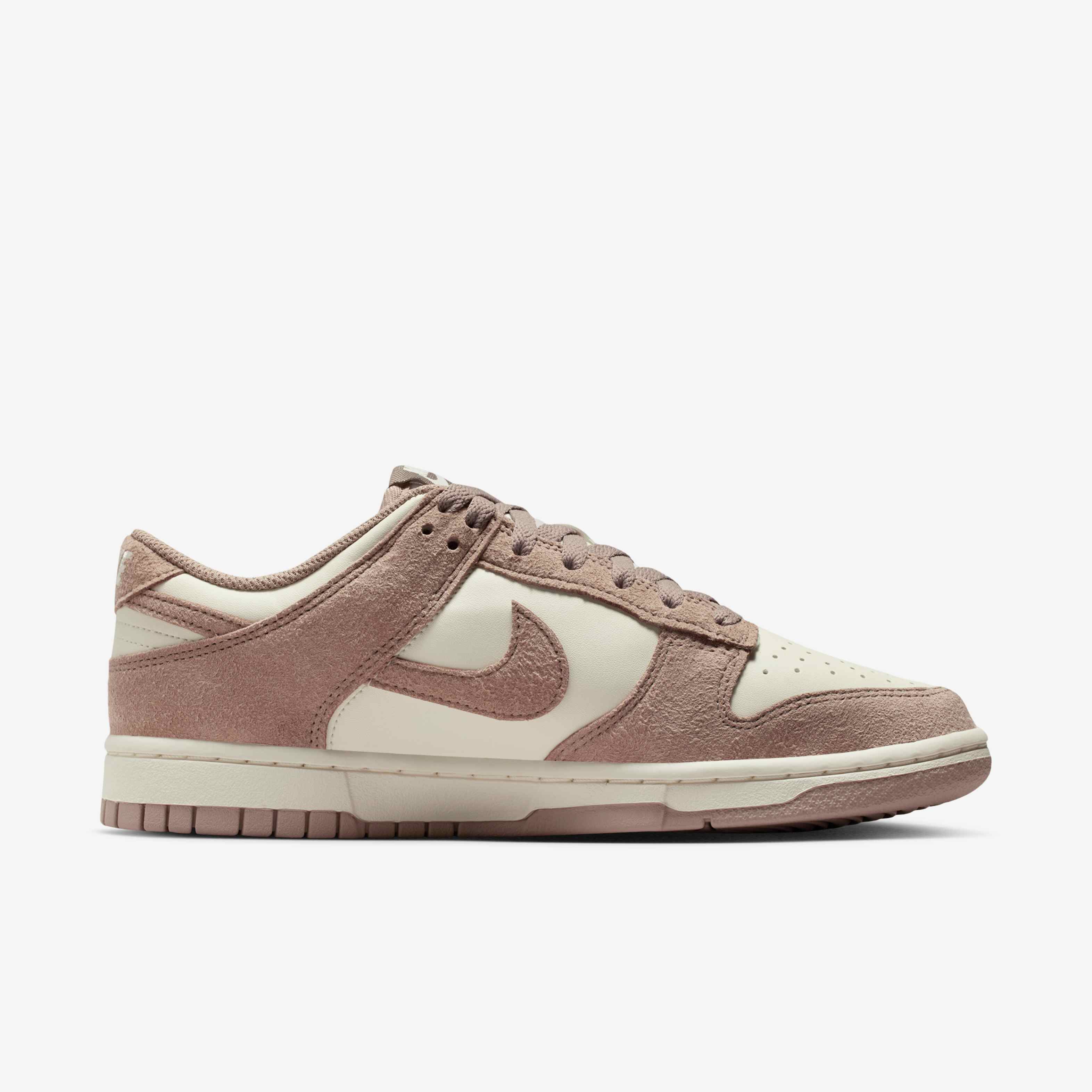 Nike Dunk Low image number 2