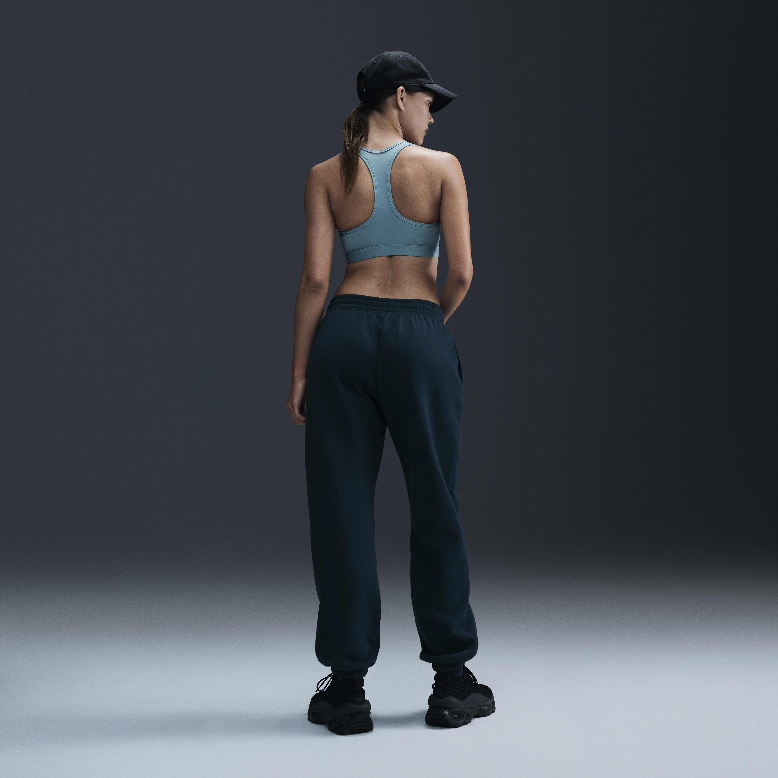 Nike Swoosh Medium-Support image number 4