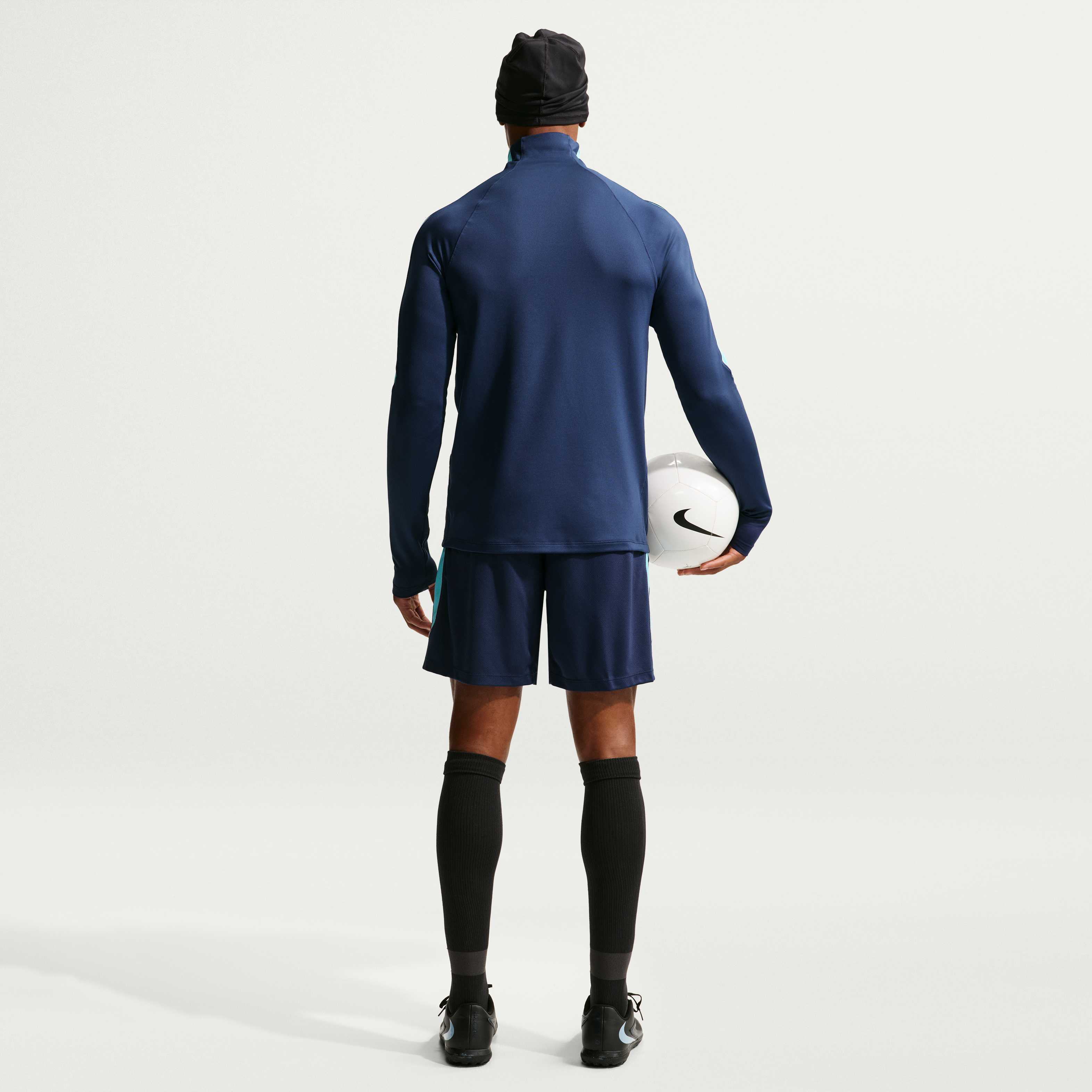 Nike Strike image number 4