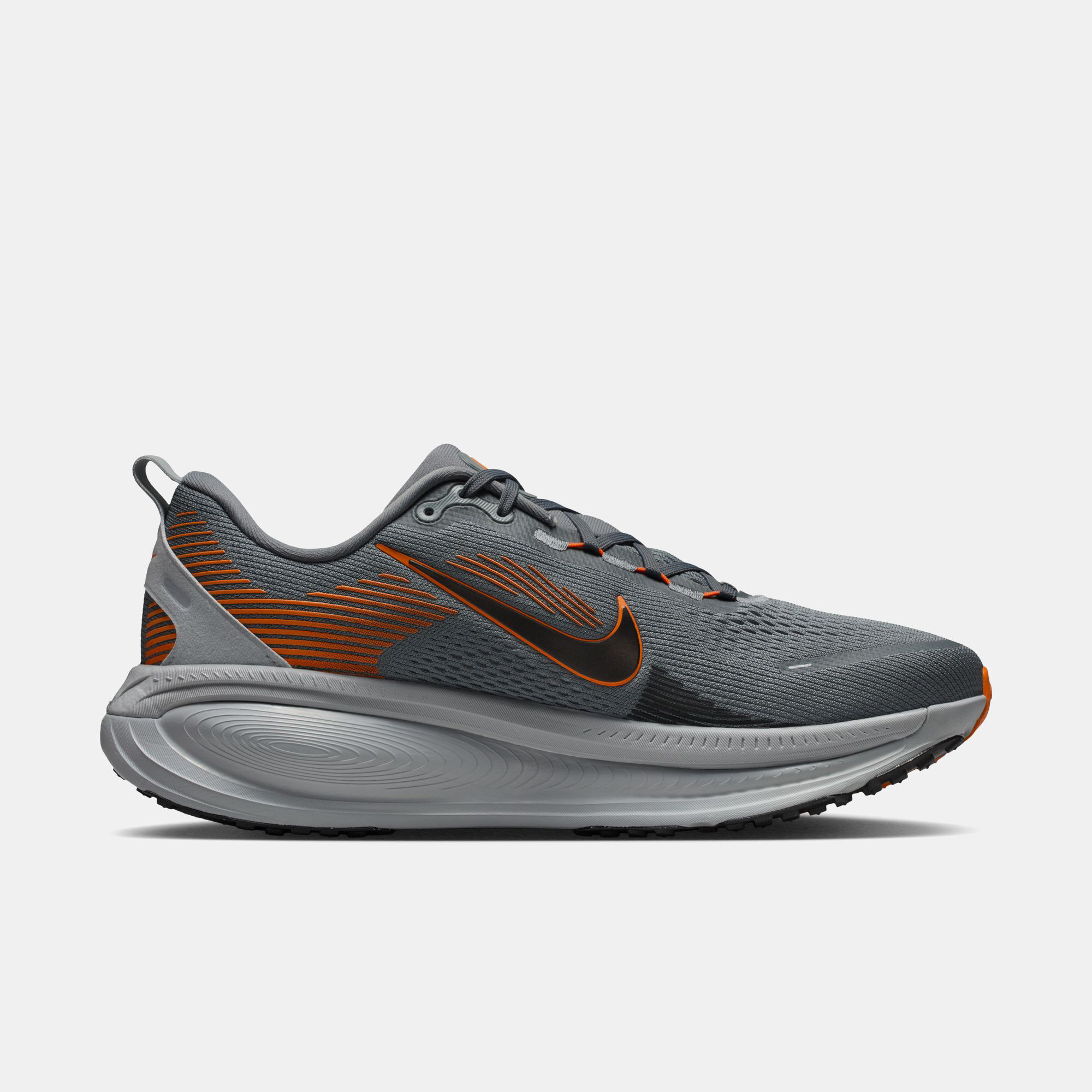 Nike Vomero 18 image number 6