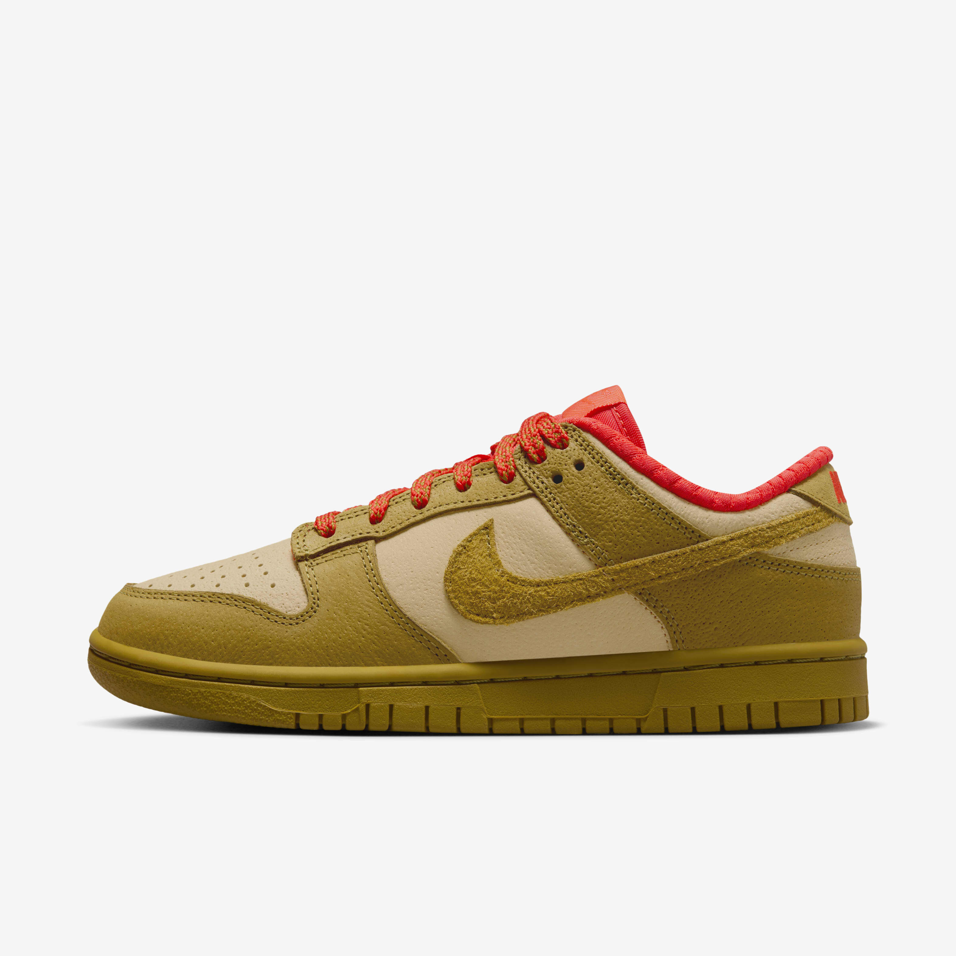 Nike dunk comfort red new arrivals