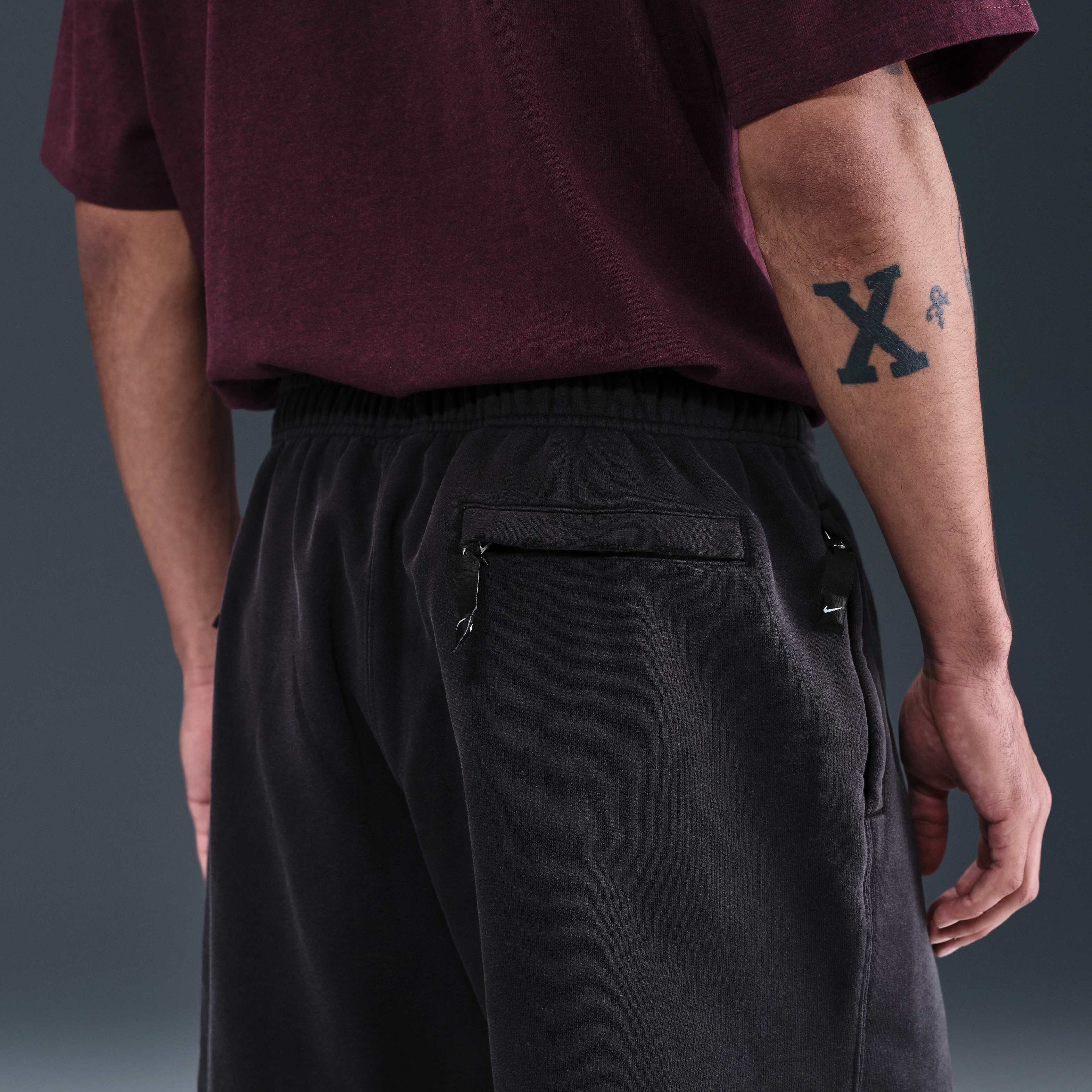 نايكي سولو سووش image number 2