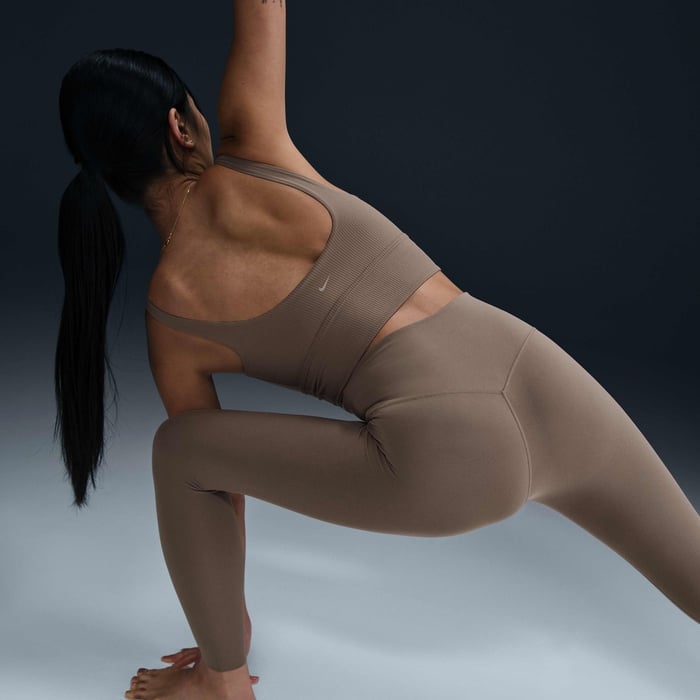 Nike Zenvy image number 2 Nike Zenvy image number 2