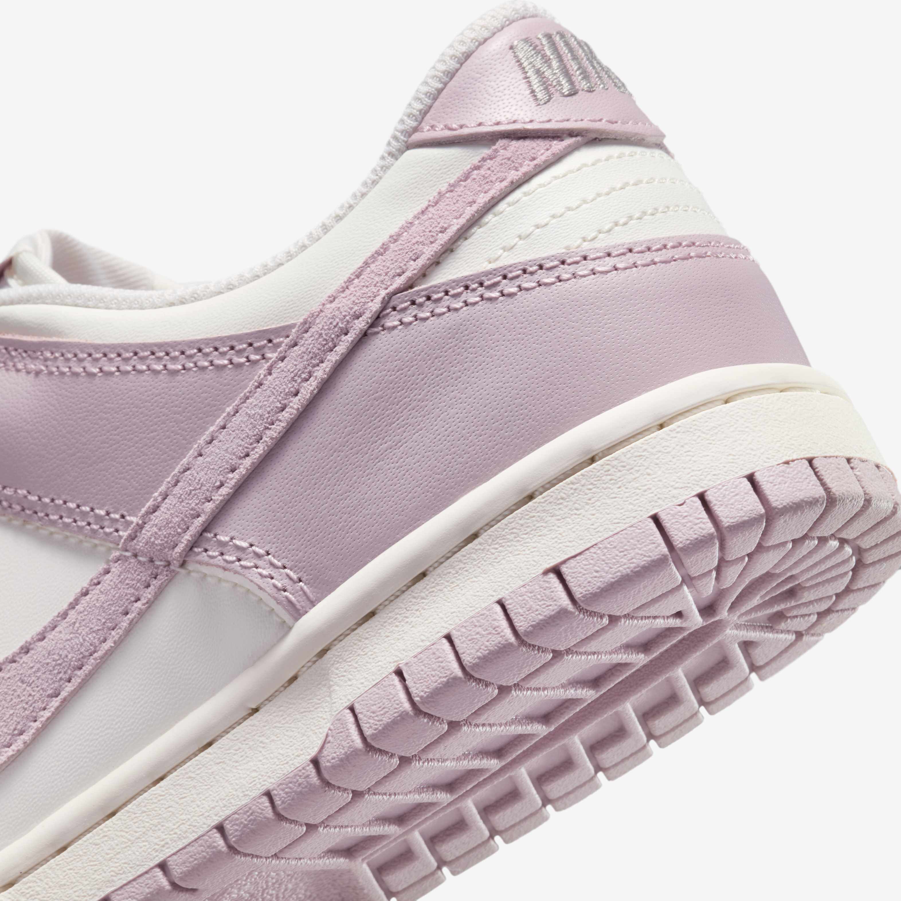 Nike Dunk Low image number 7