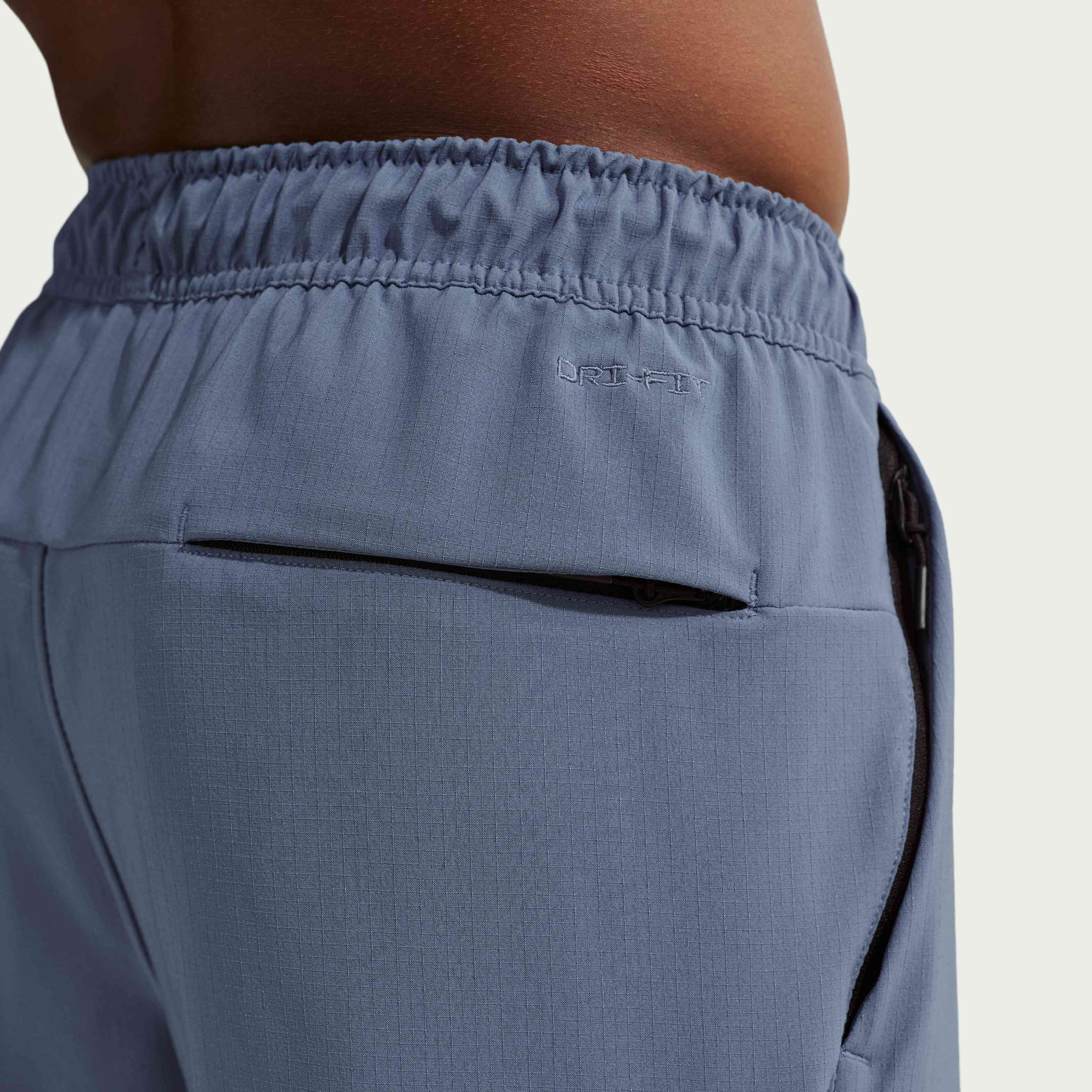 نايكي انليميتد image number 5