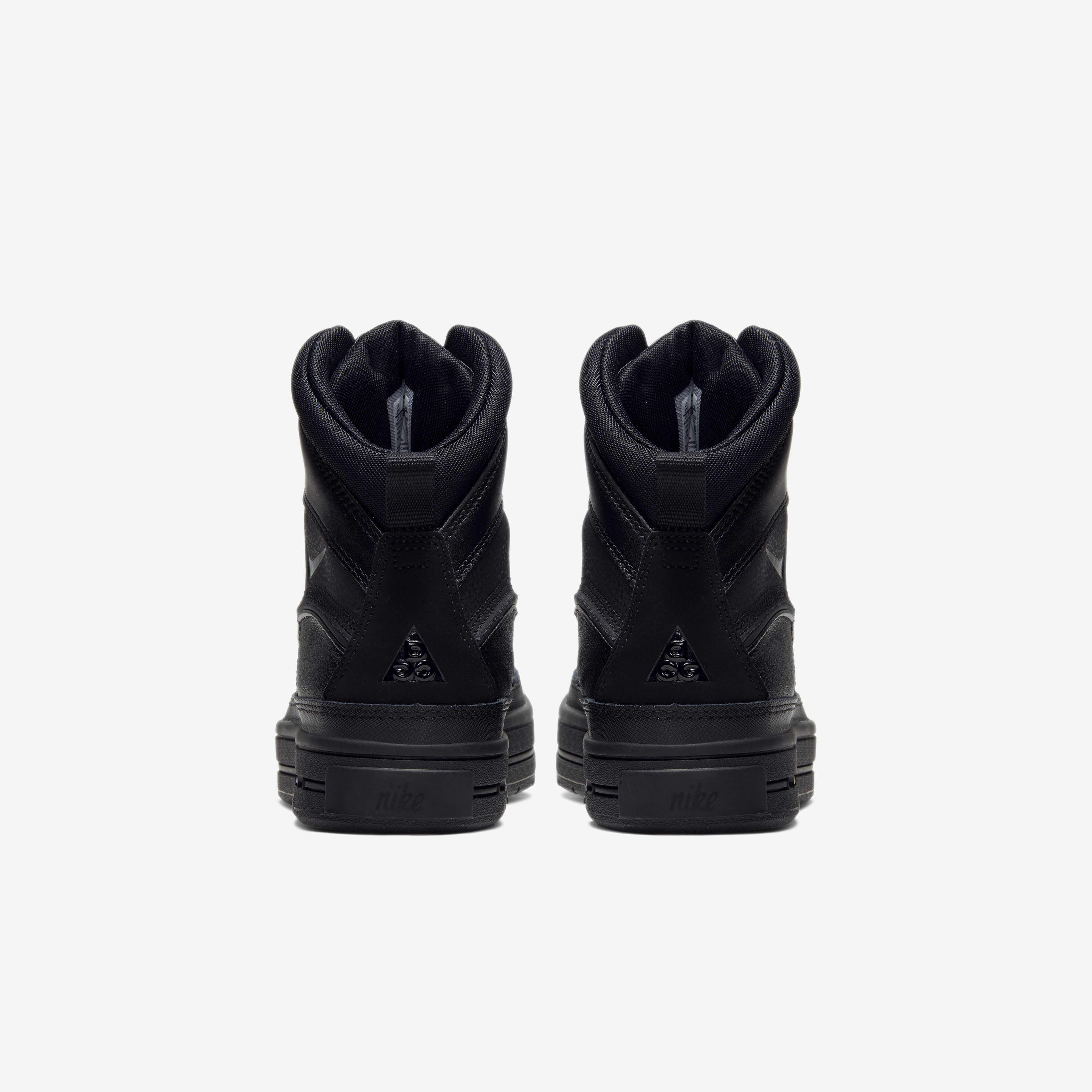 Buy Nike Woodside 2 High ACG Older Kids Boots Nike Qatar Official