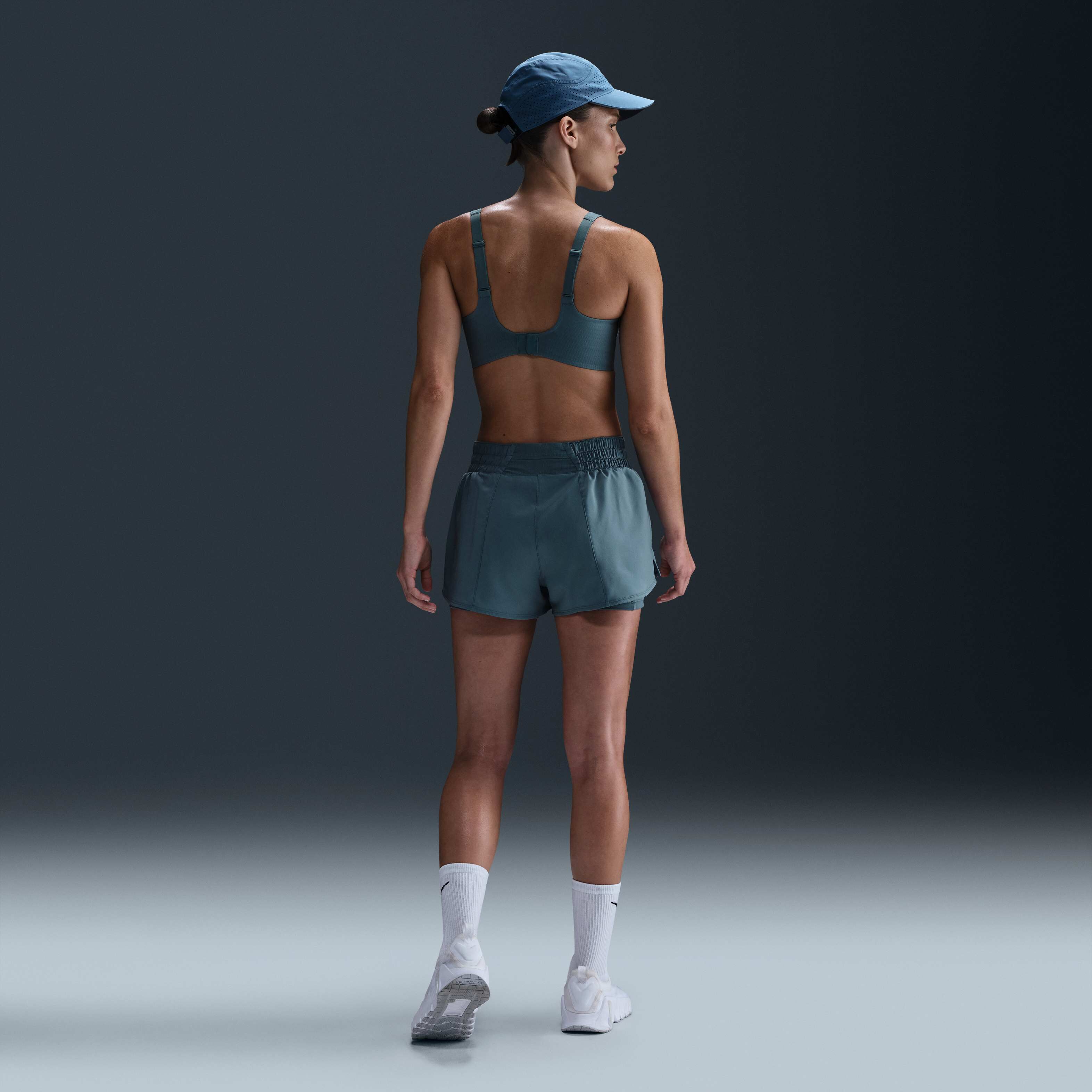 نايكي اليت بدعم مرتفع image number 4