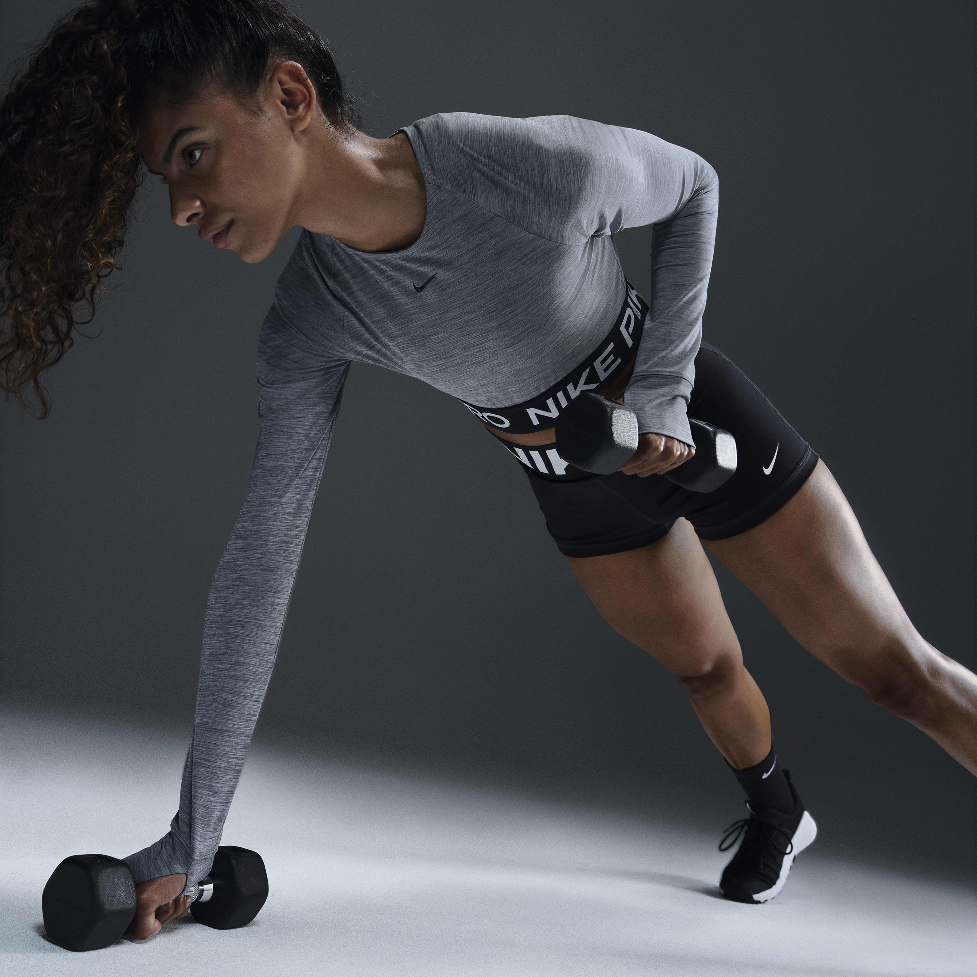 نايكي برو image number 2