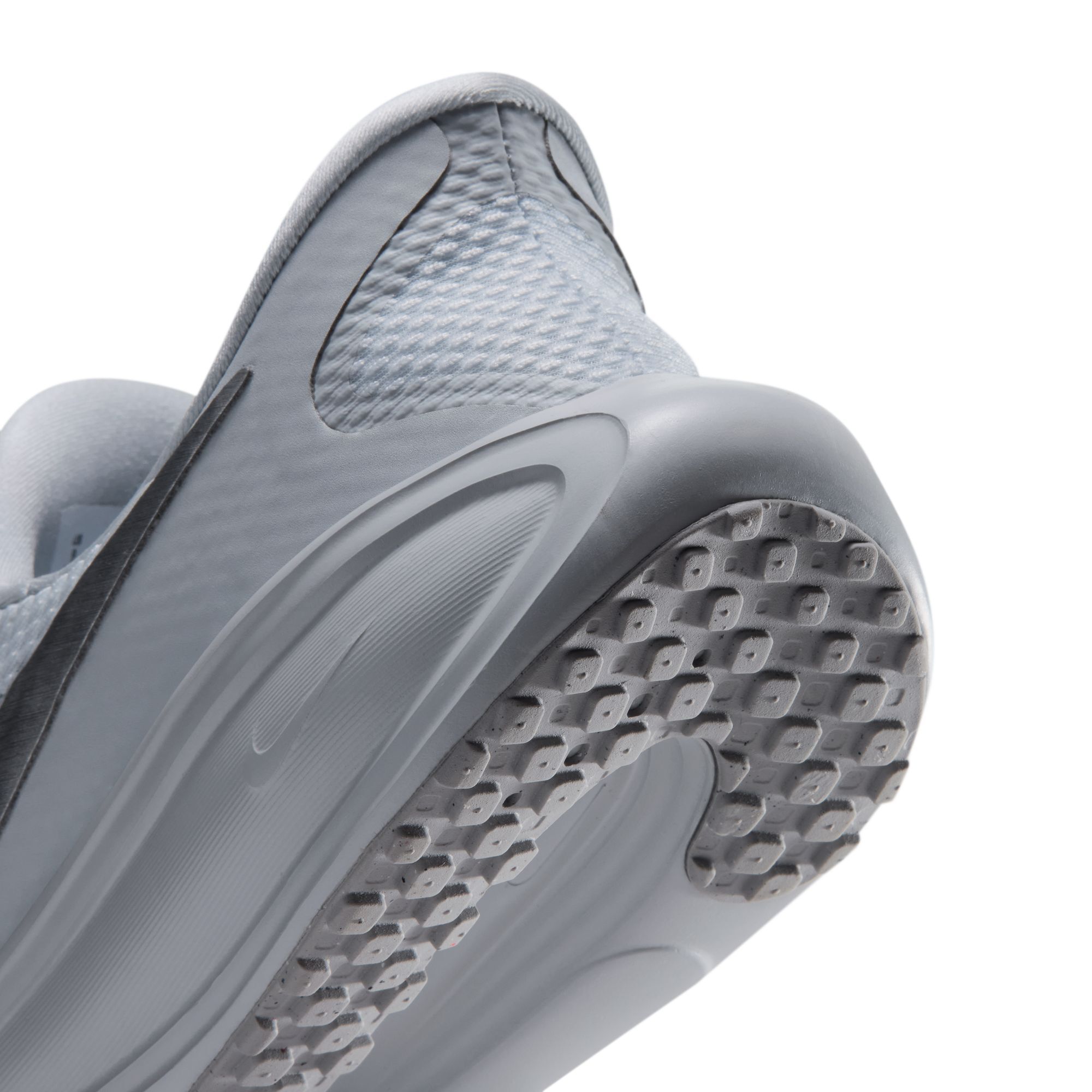 Nike Revolution 8 EasyOn image number 10