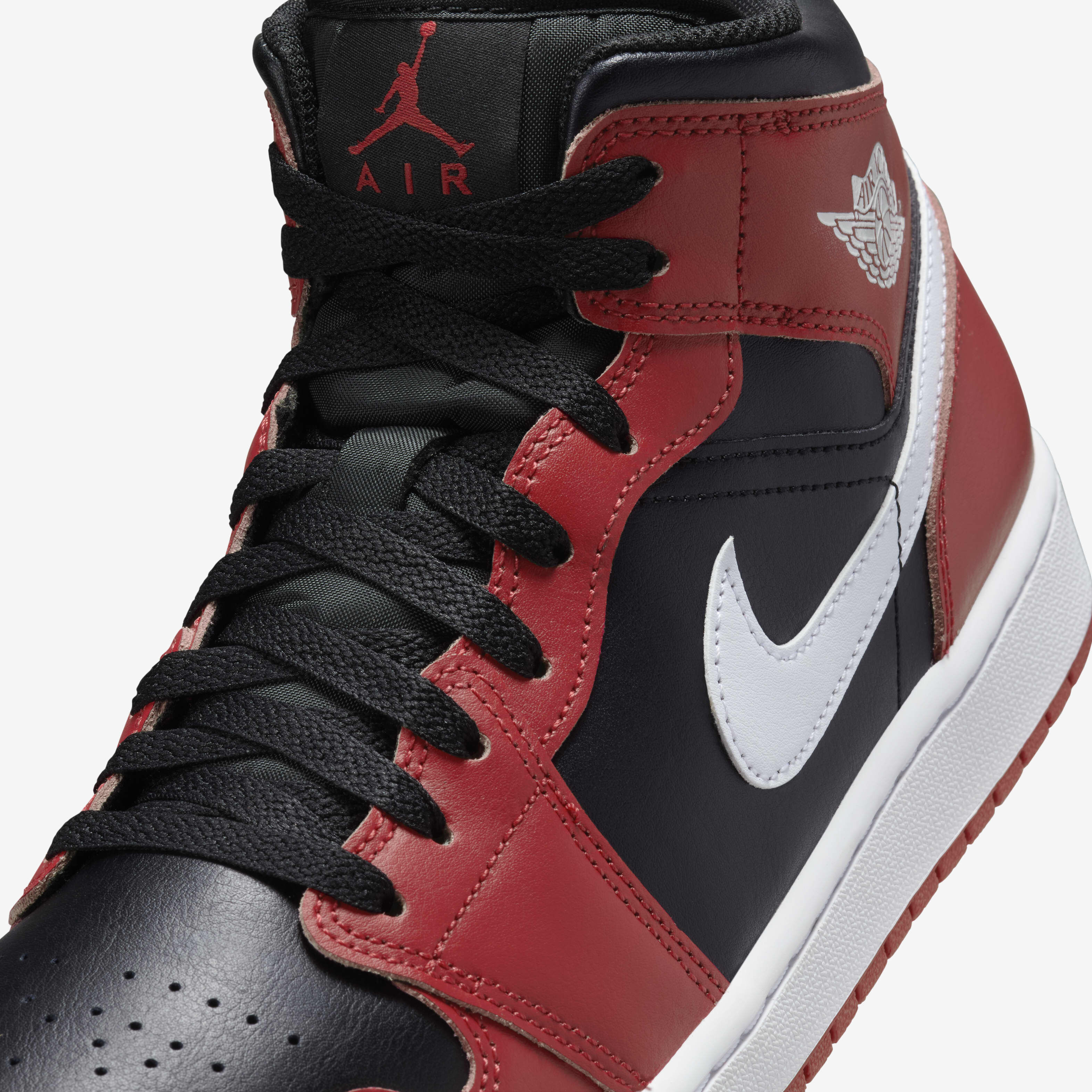 Air Jordan 1 Mid image number 6