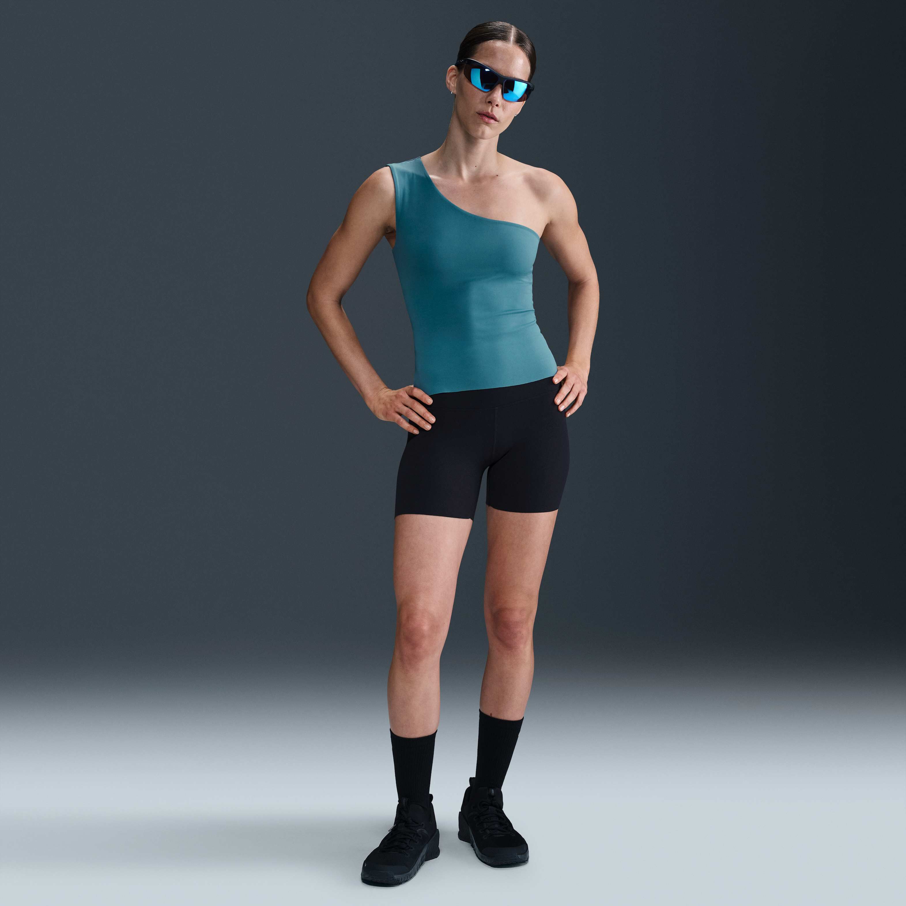 Nike Zenvy image number 3