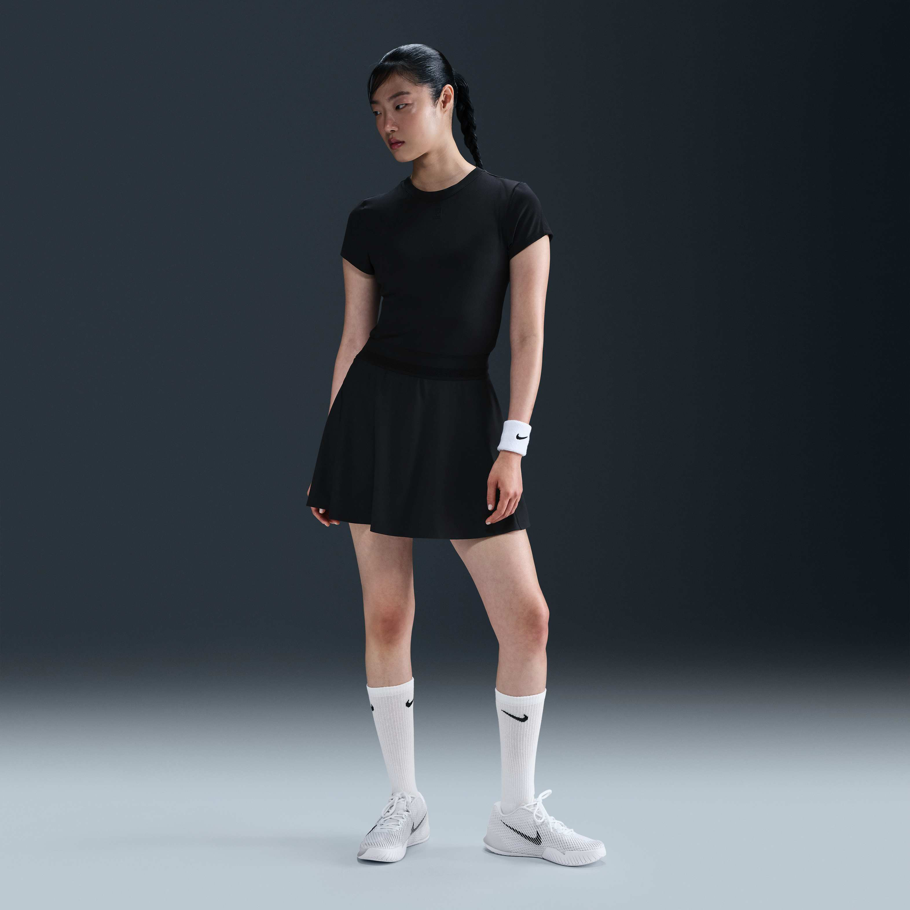 NikeCourt Advantage image number 3