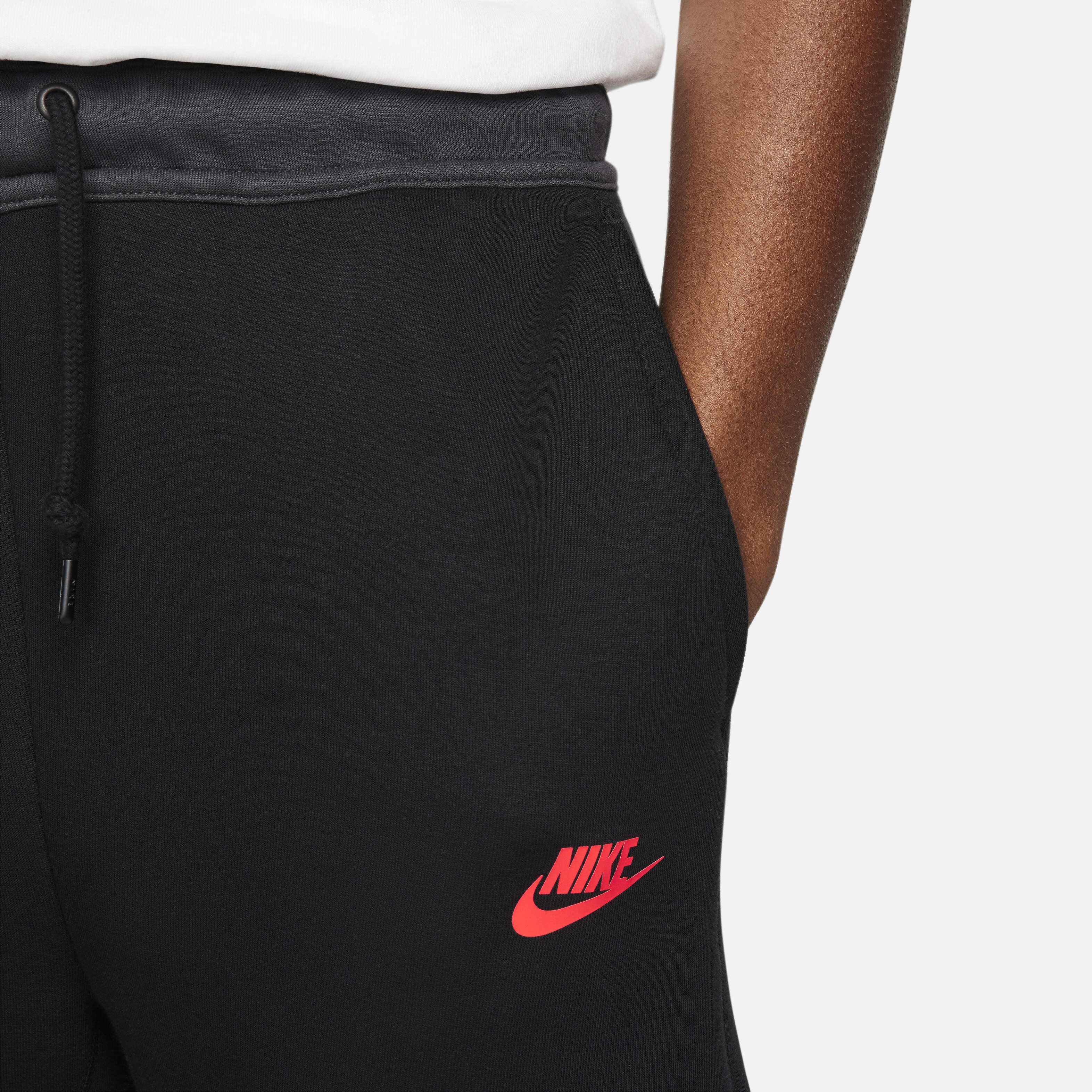 Buy Nike Sportswear Tech Fleece Men s Joggers Nike Qatar Official