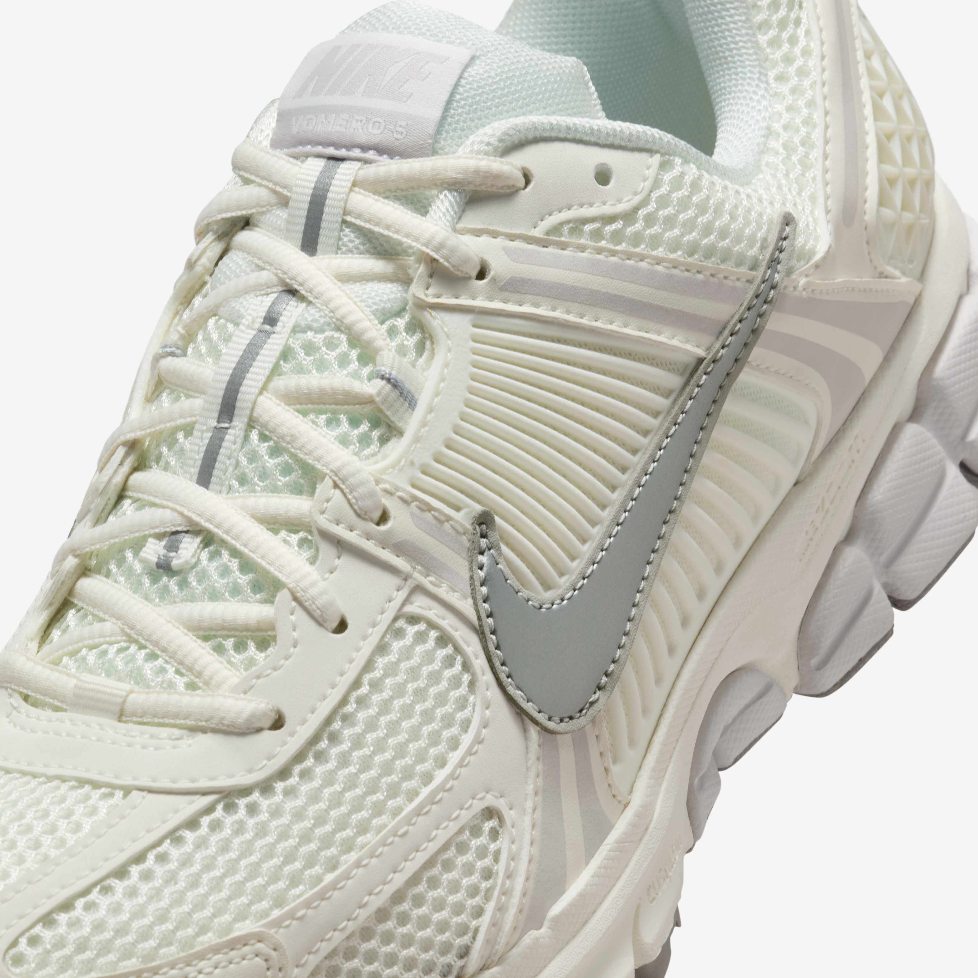 Nike Zoom Vomero 5 image number 6