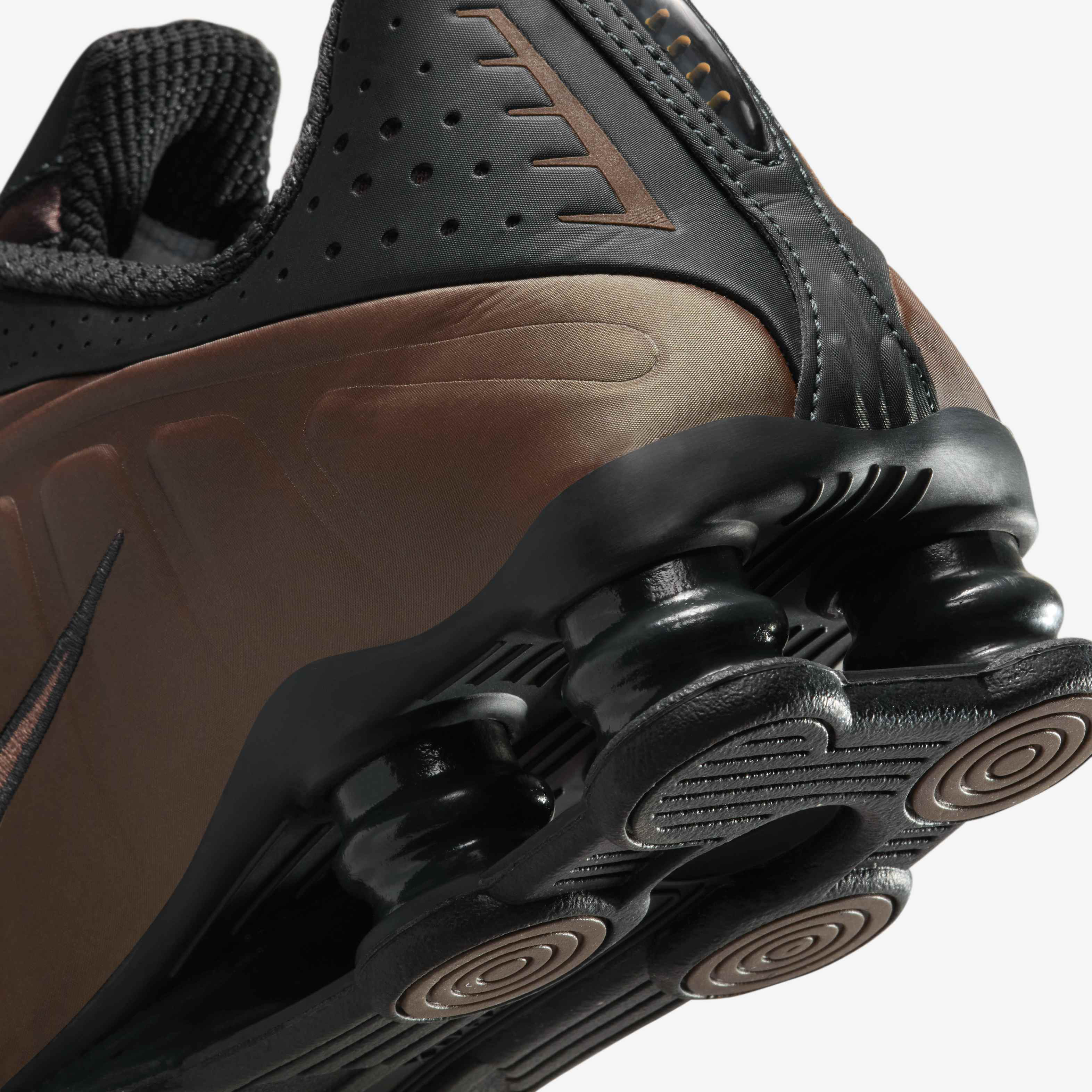 Nike Shox R4 image number 7
