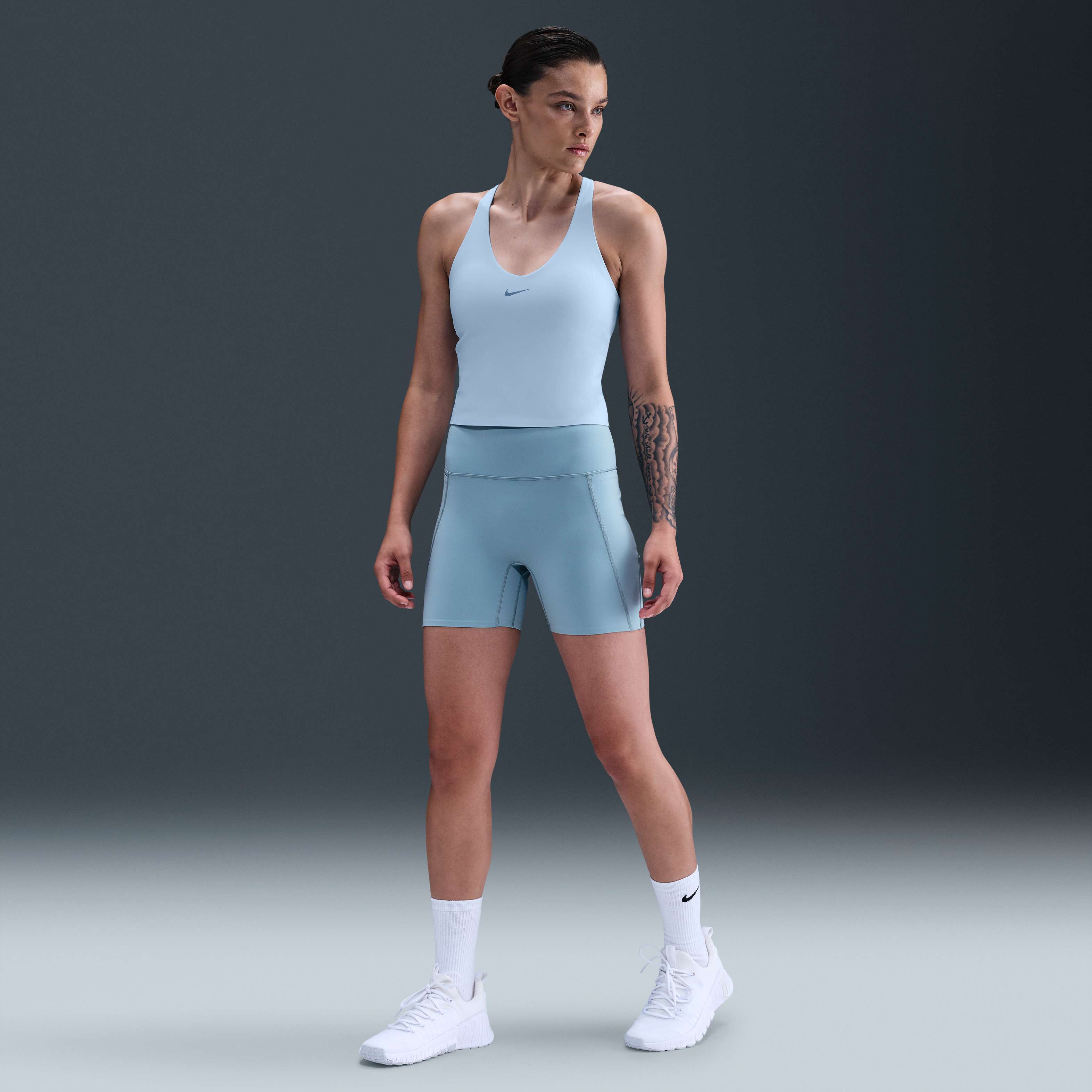 Nike Universa image number 3