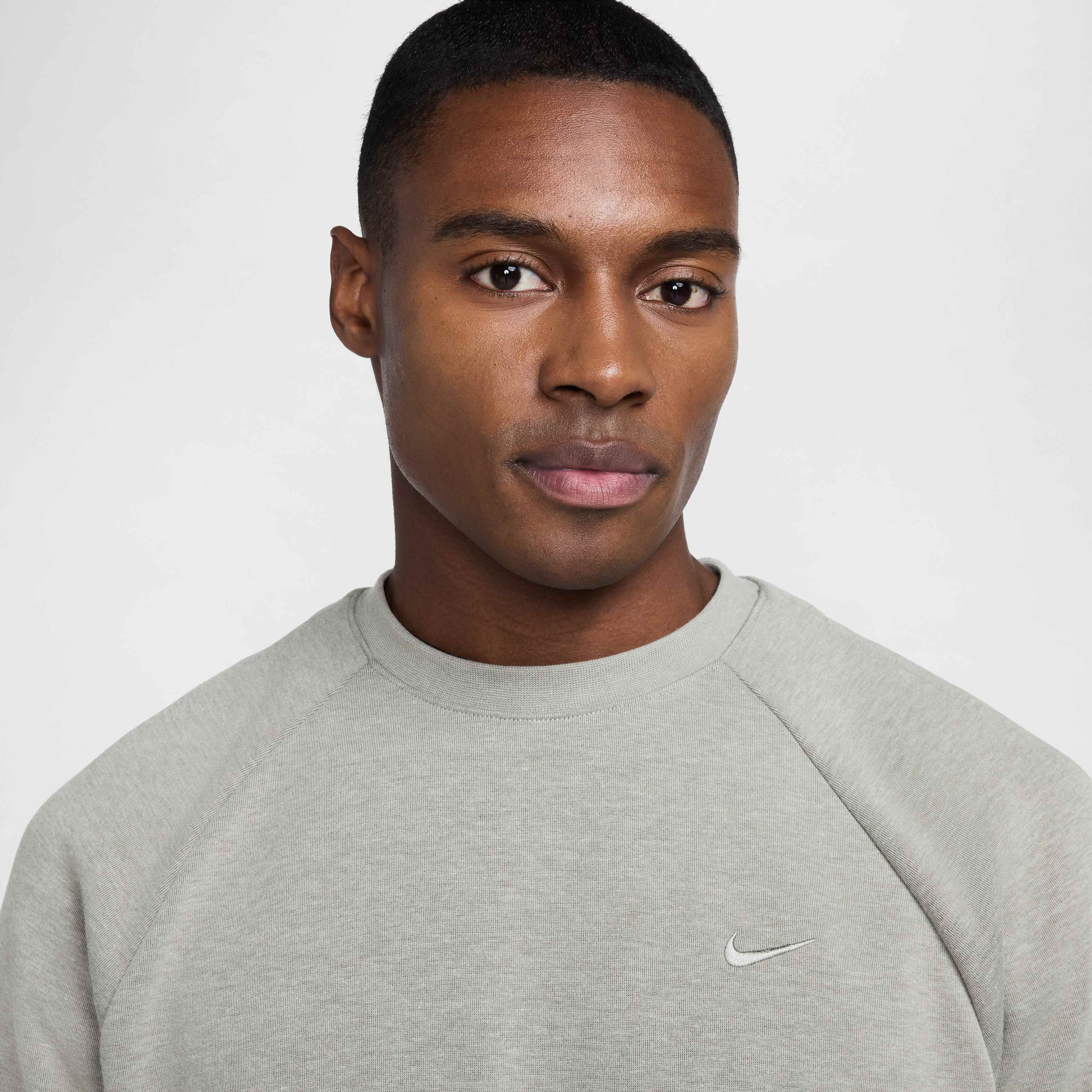 Nike Primary Fleece image number 2