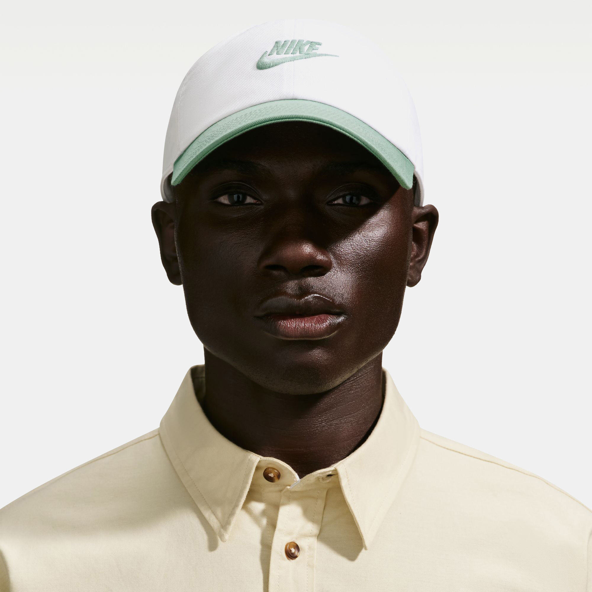 Nike Club image number 3