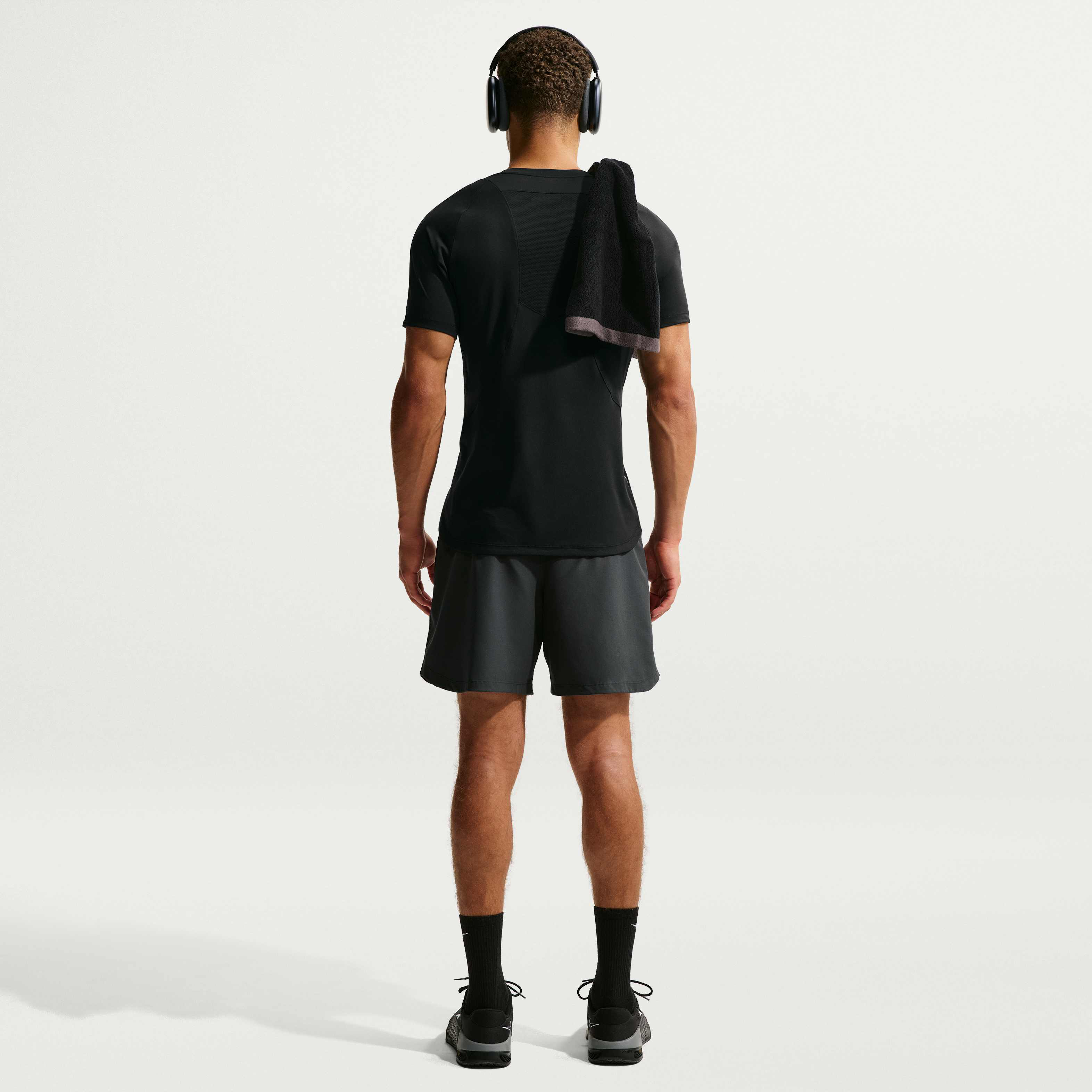 Nike Pro Training image number 4