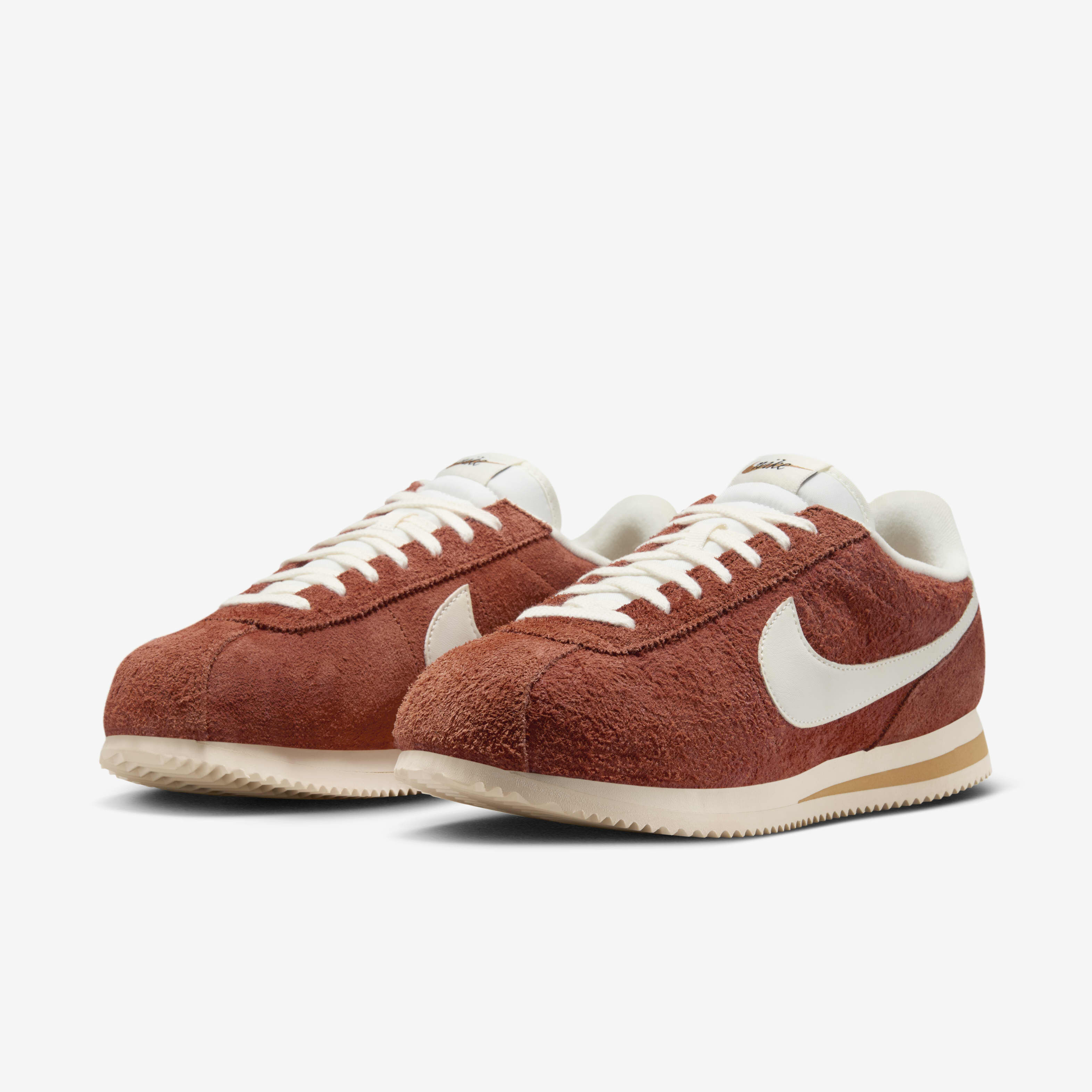 Nike Cortez SE Suede image number 4