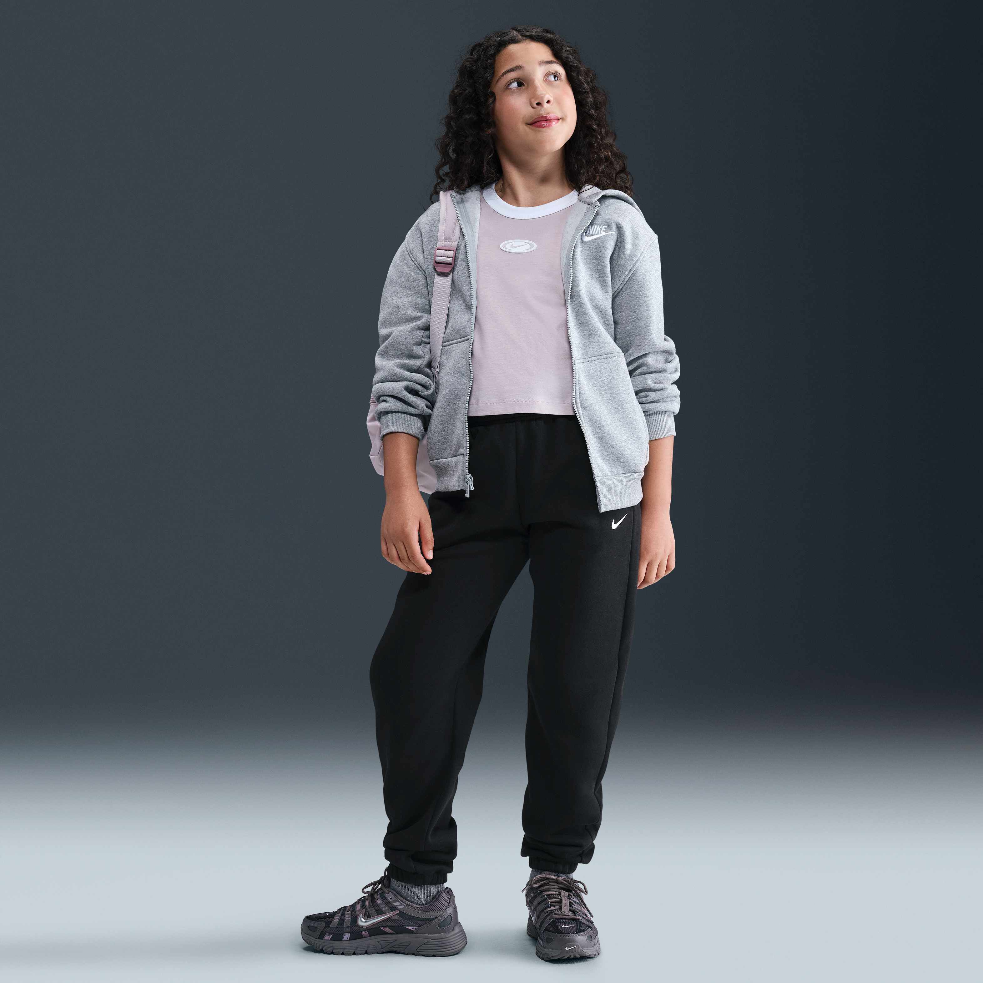Nike Sportswear image number 0