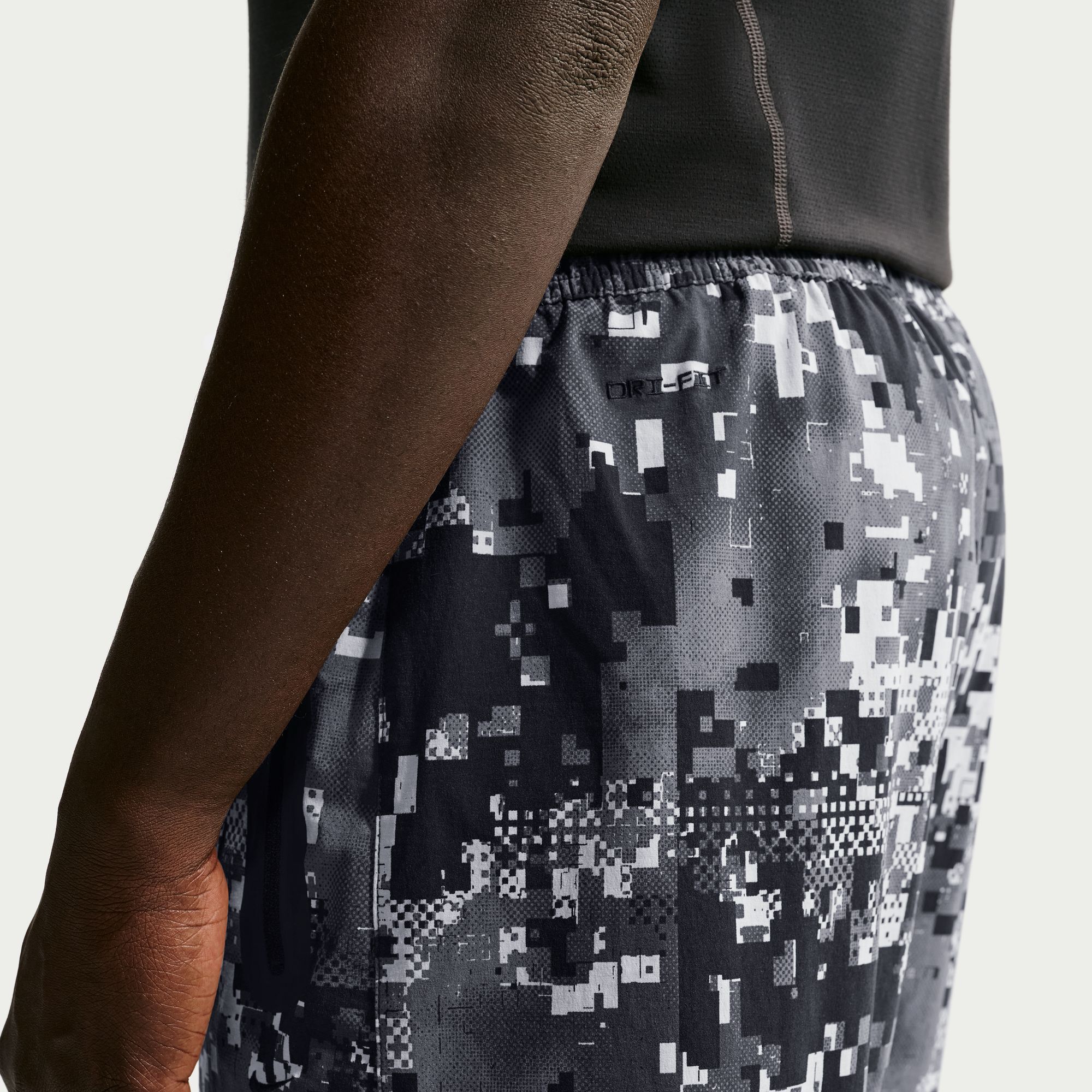 Nike Tech image number 5