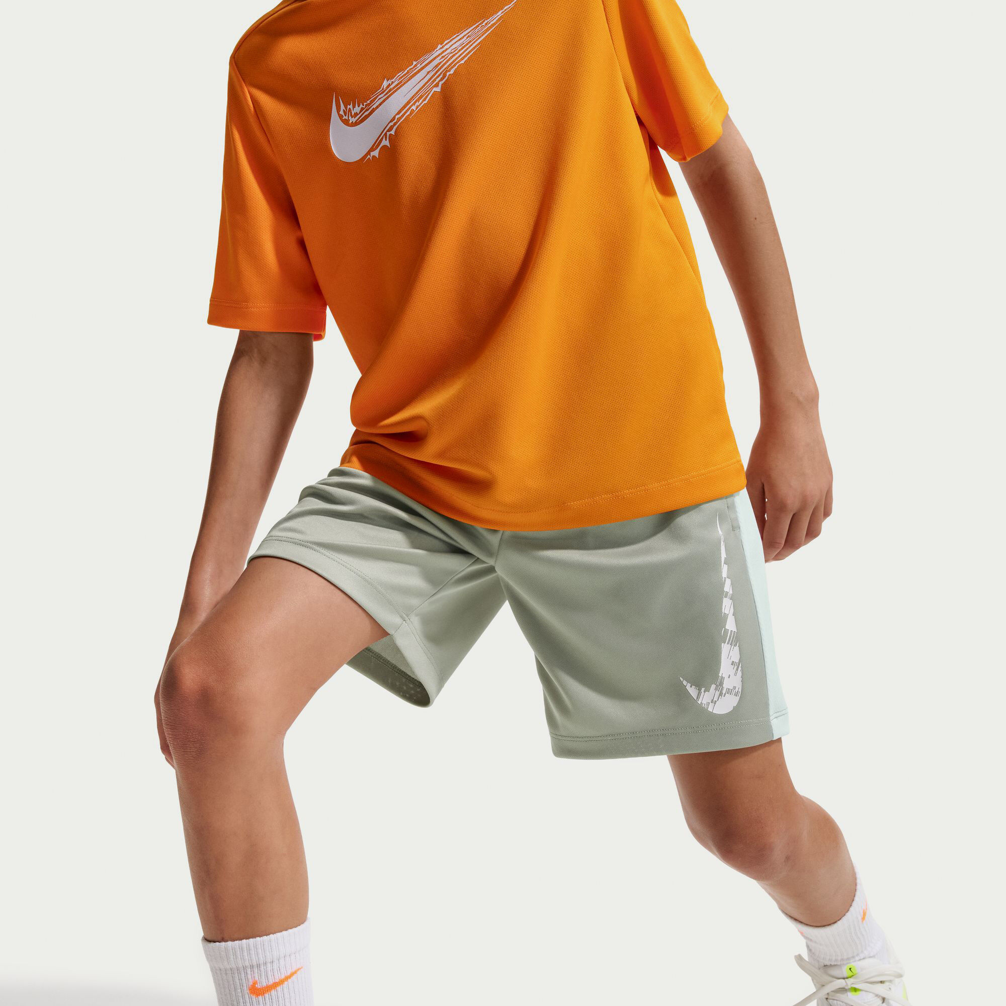 Nike Trophy23 image number 4