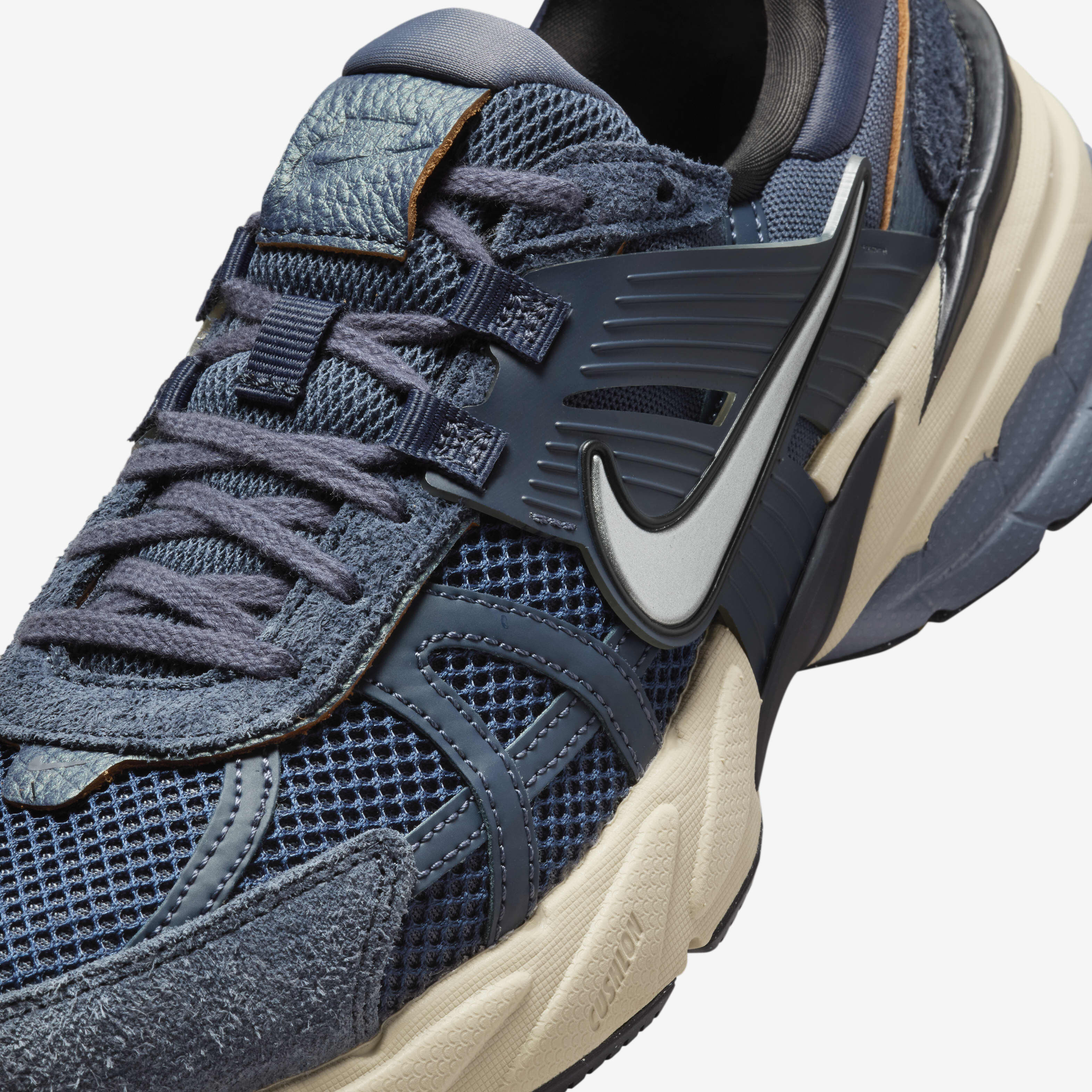 نايكي V2K رن image number 6